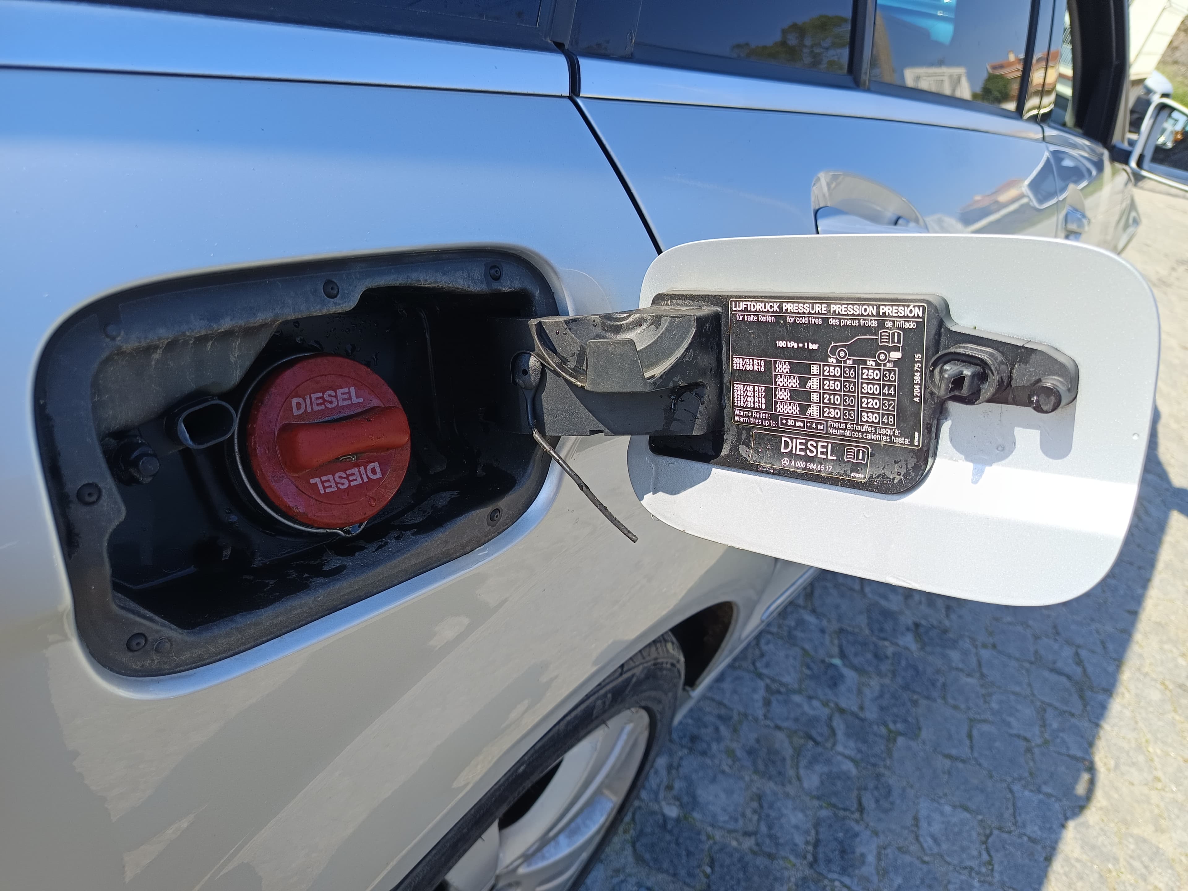 Mercedes-Benz C200 Avantgard · Ano 2010 — imagem 13