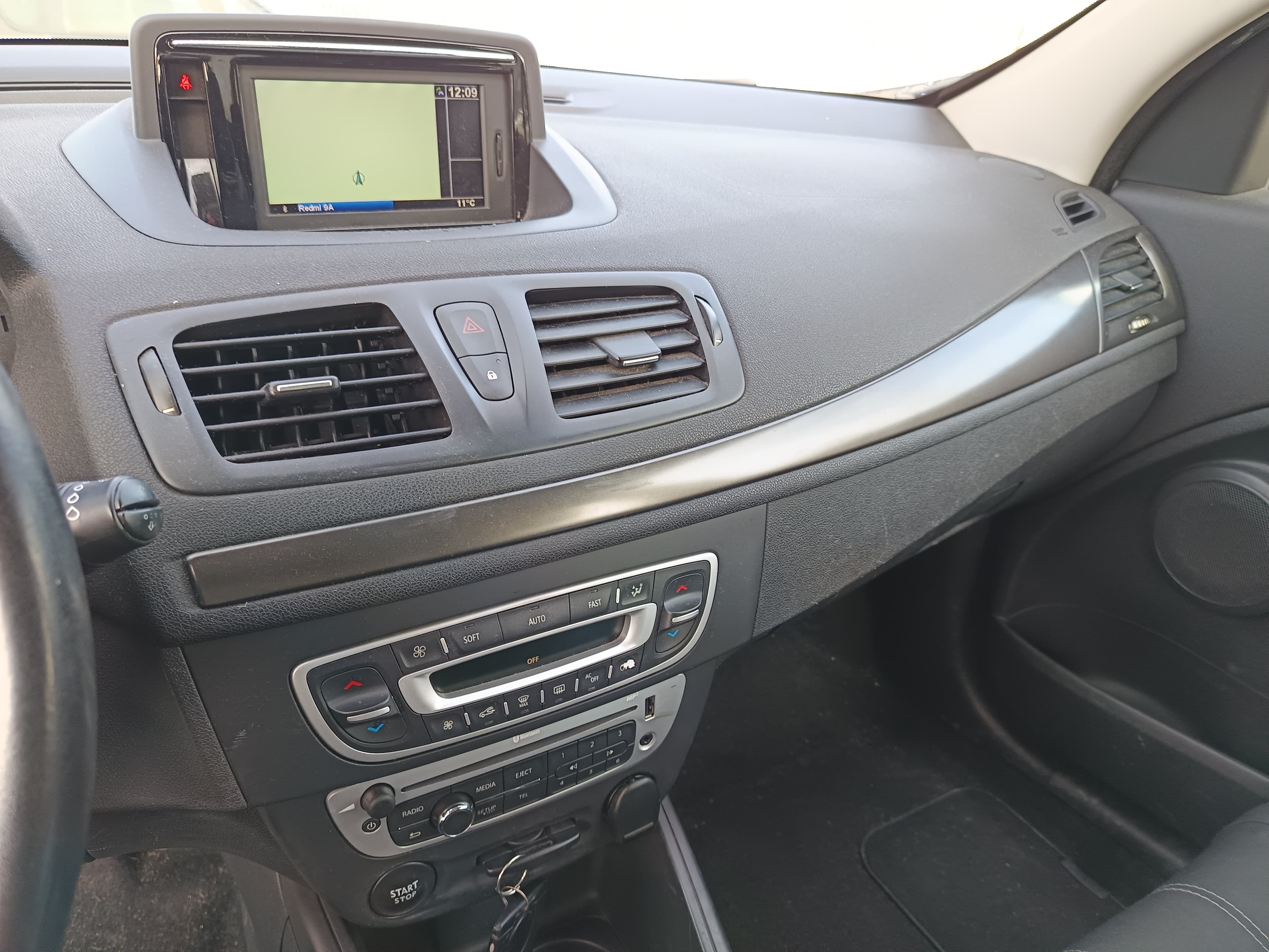 Renault Mégane · Ano 2014 — imagen 38