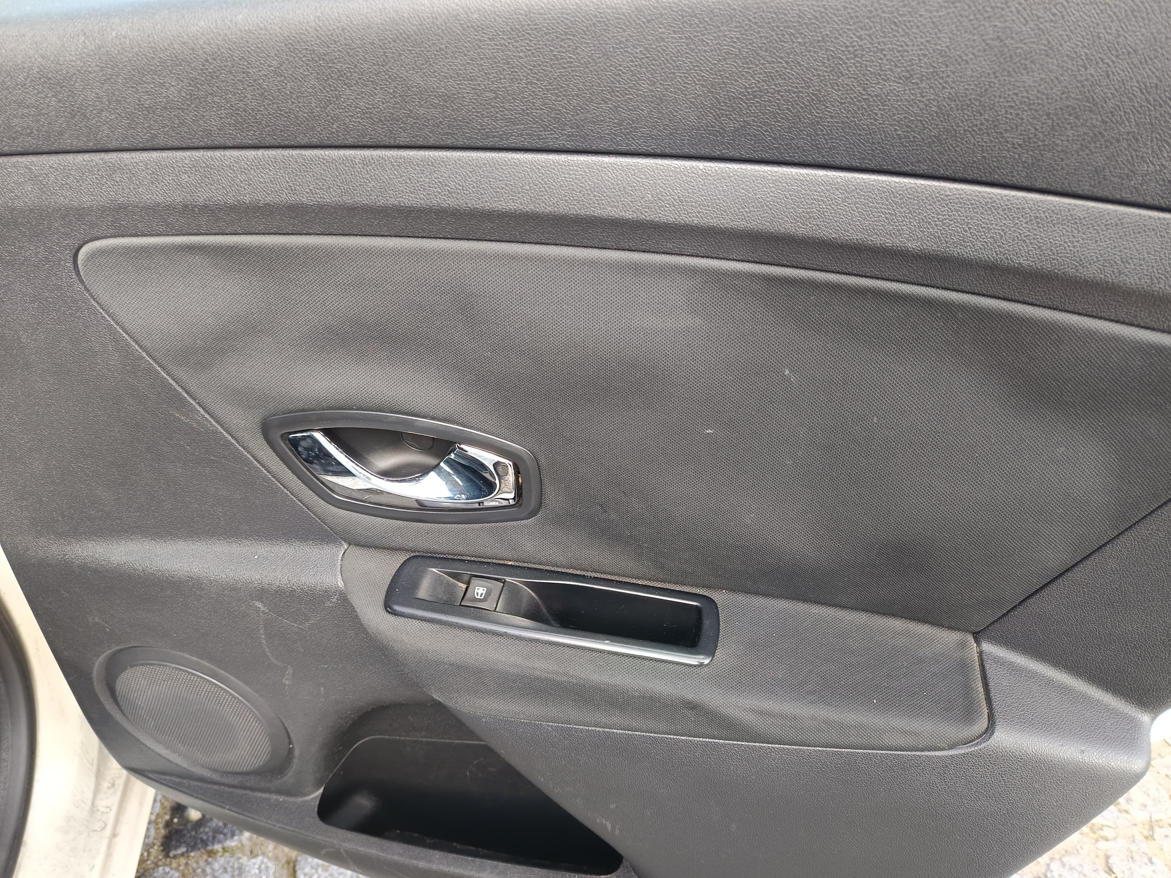 Renault Mégane · Ano 2014 — imagen 24