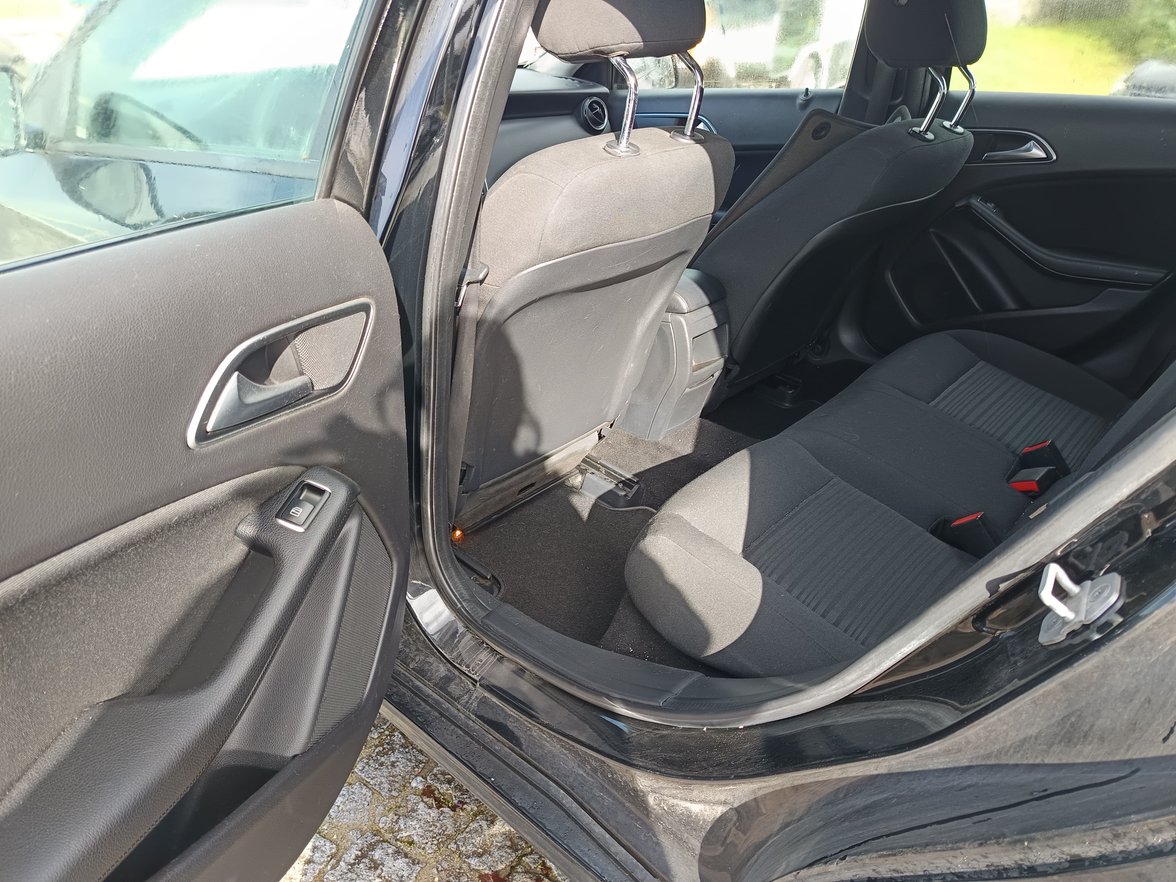 Mercedes-Benz A160 · Ano 2017 — imagem 31