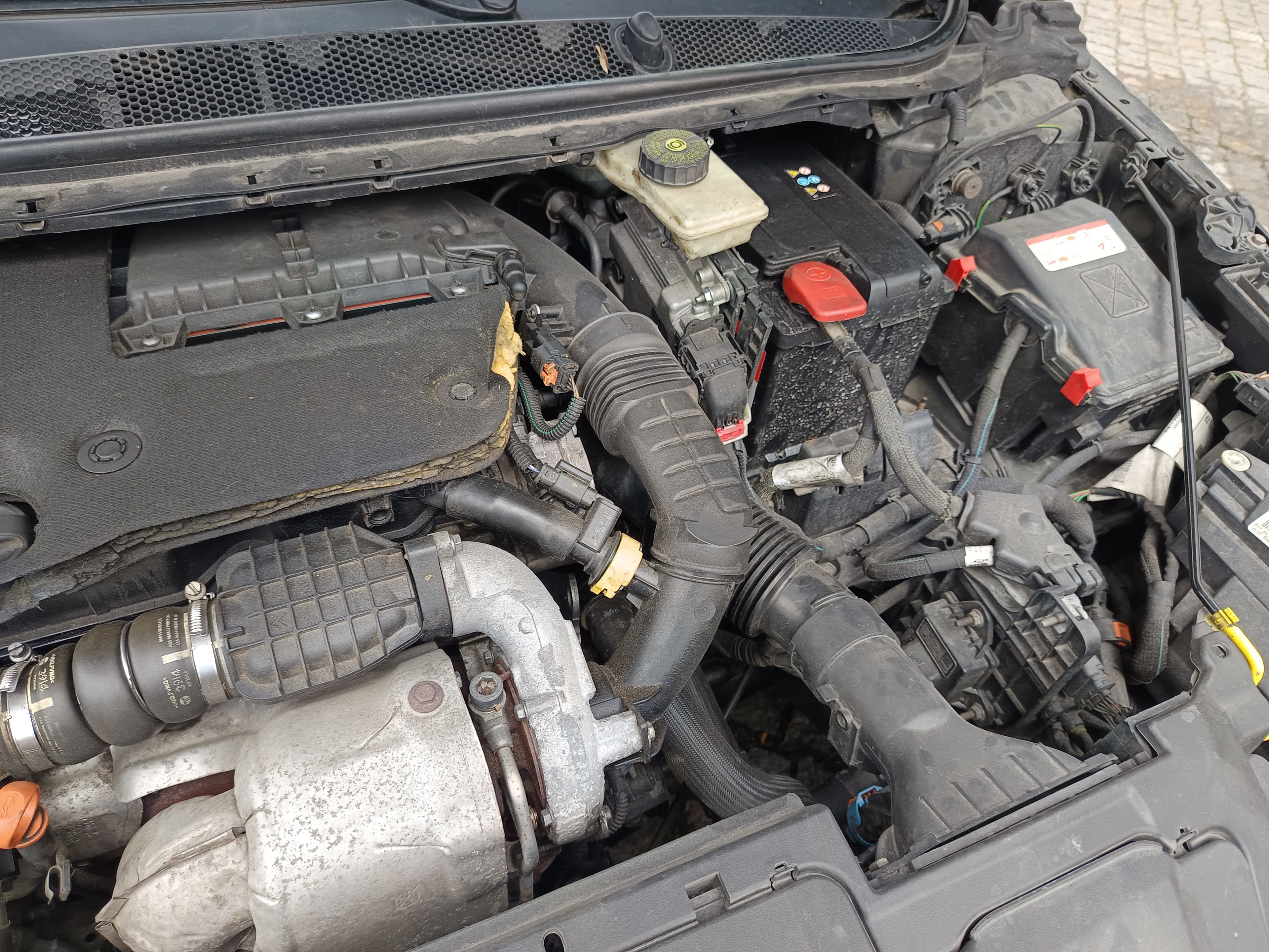Peugeot 308 · Ano 2014 — imagen 26