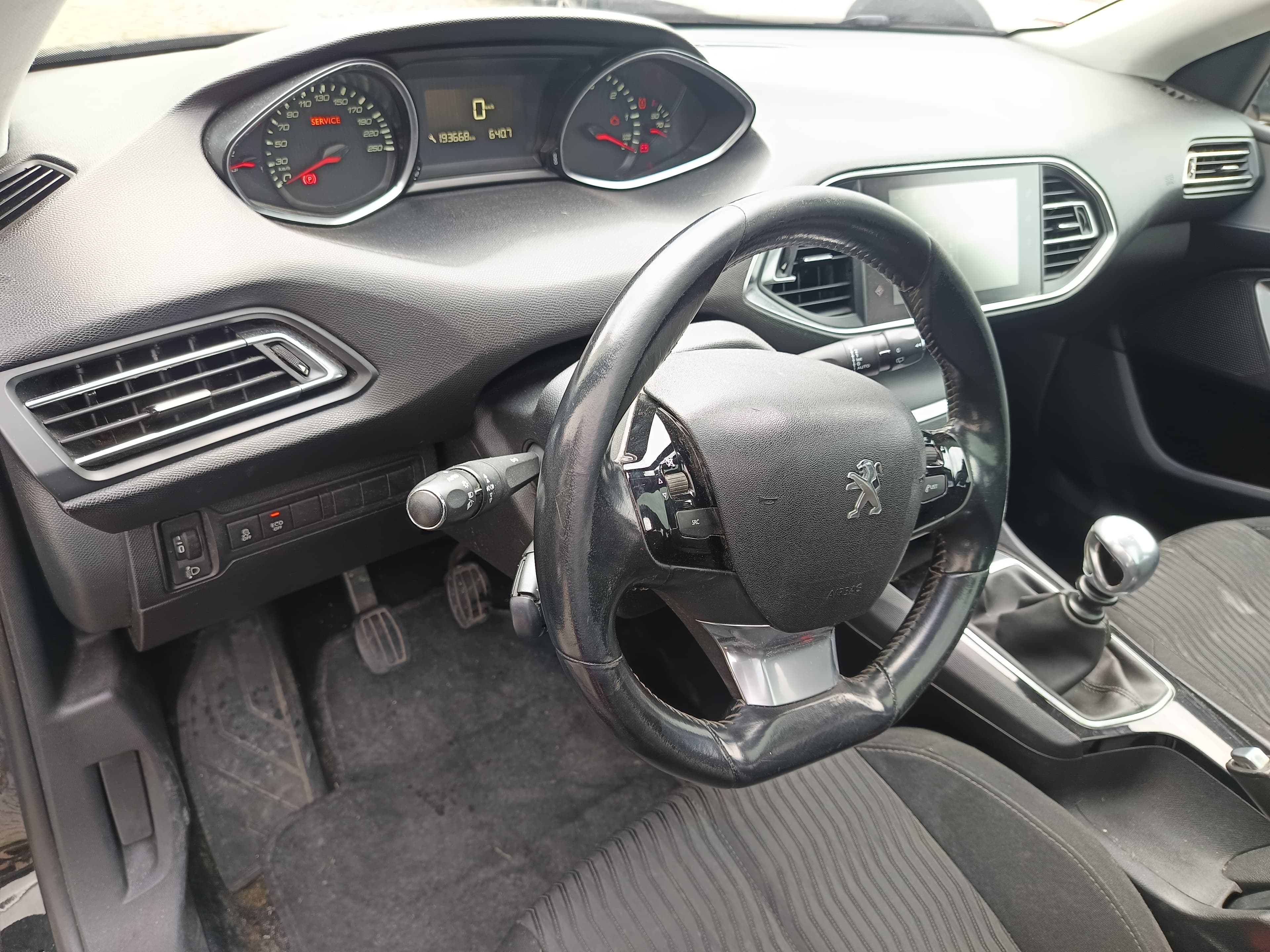 Peugeot 308 · Ano 2014 — imagen 44