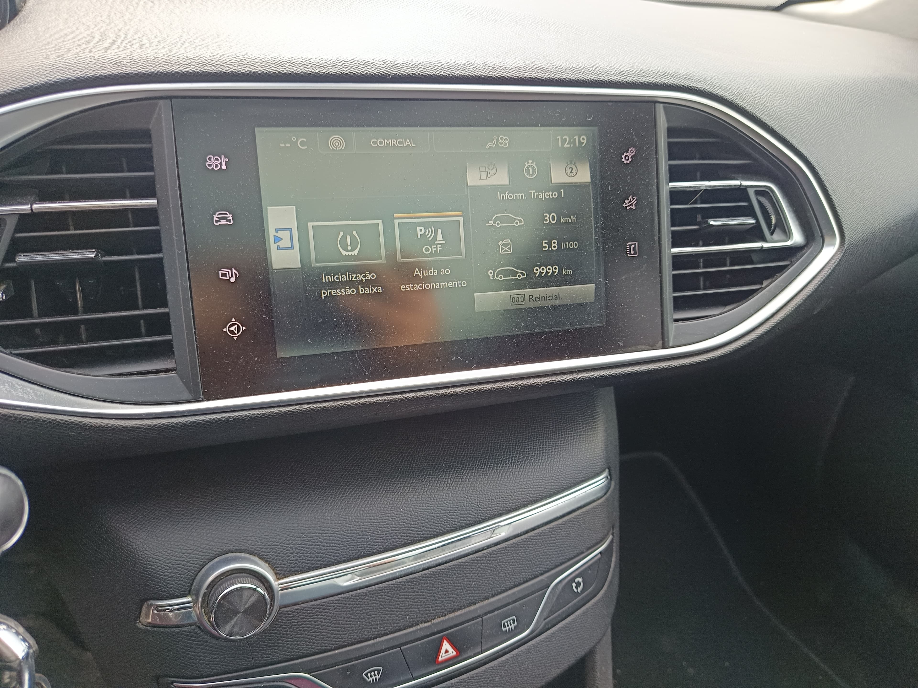 Peugeot 308 · Ano 2014 — imagen 47