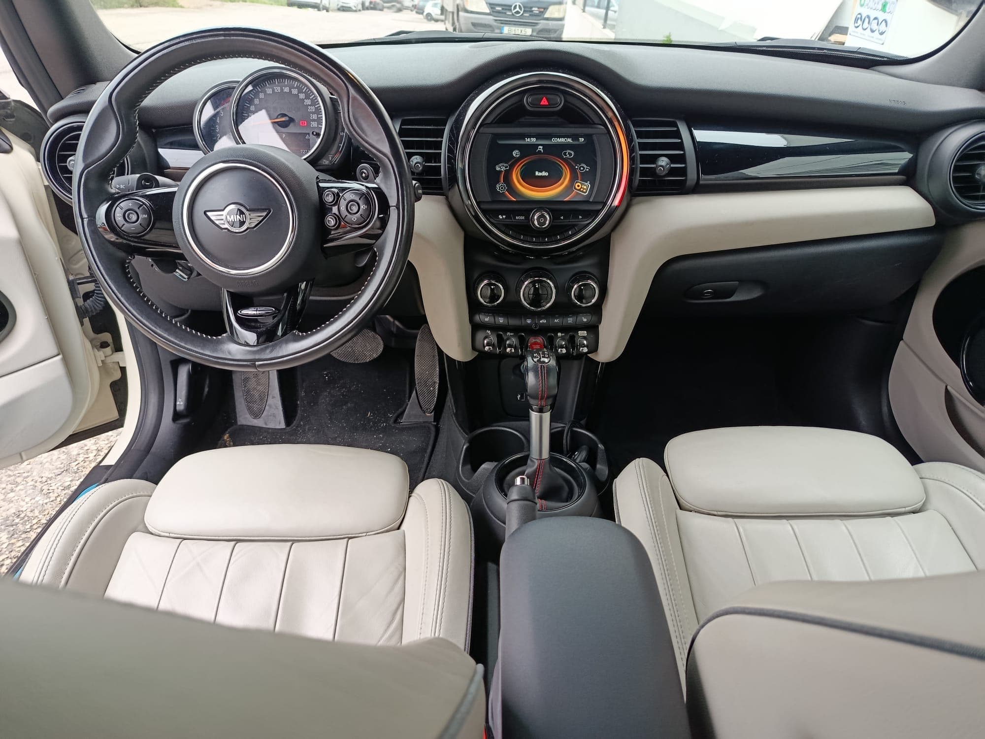 Mini Cooper SD · Ano 2017 — image 19