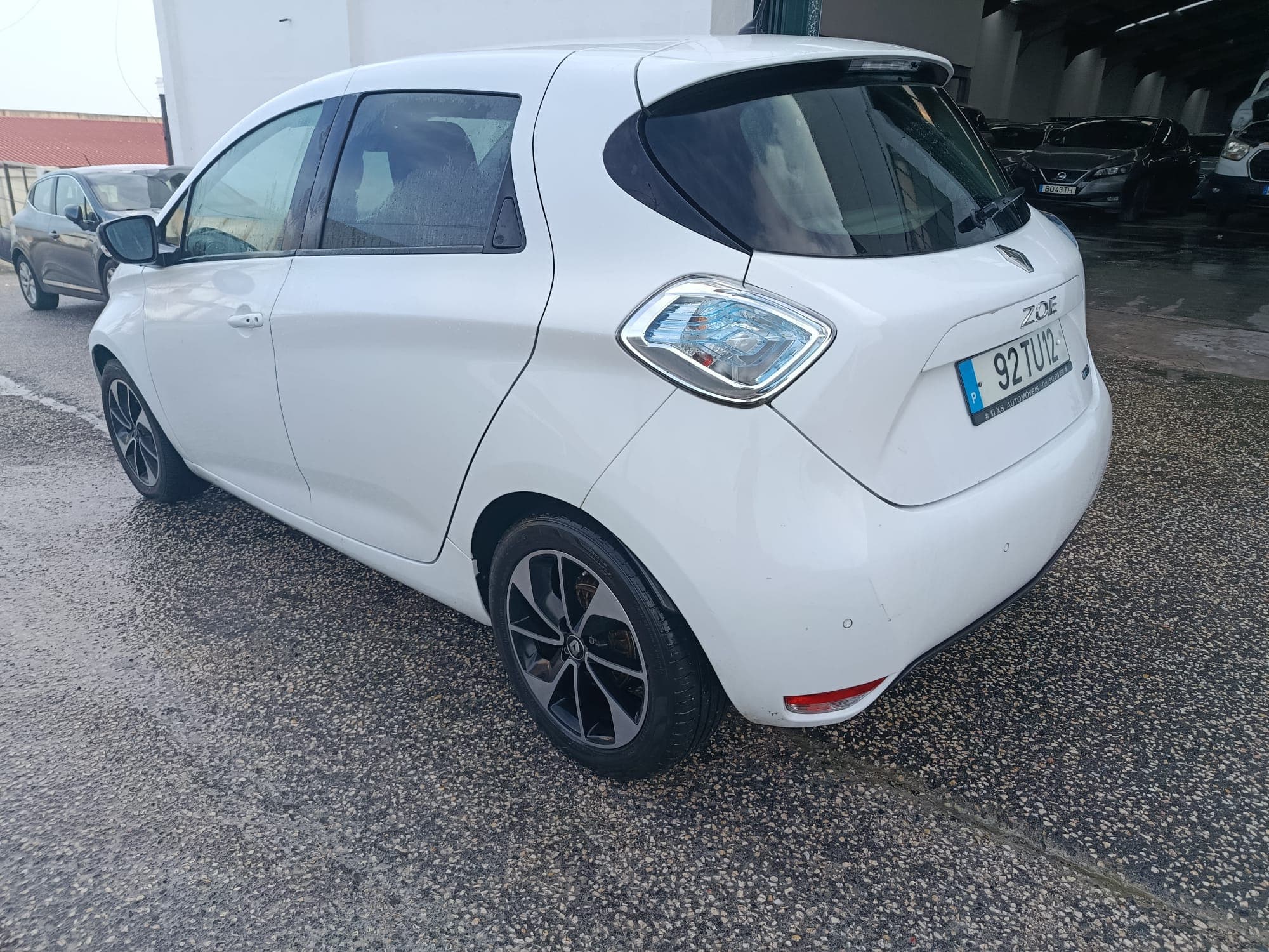 Renault Zoe · Ano 2017 — imagem 6