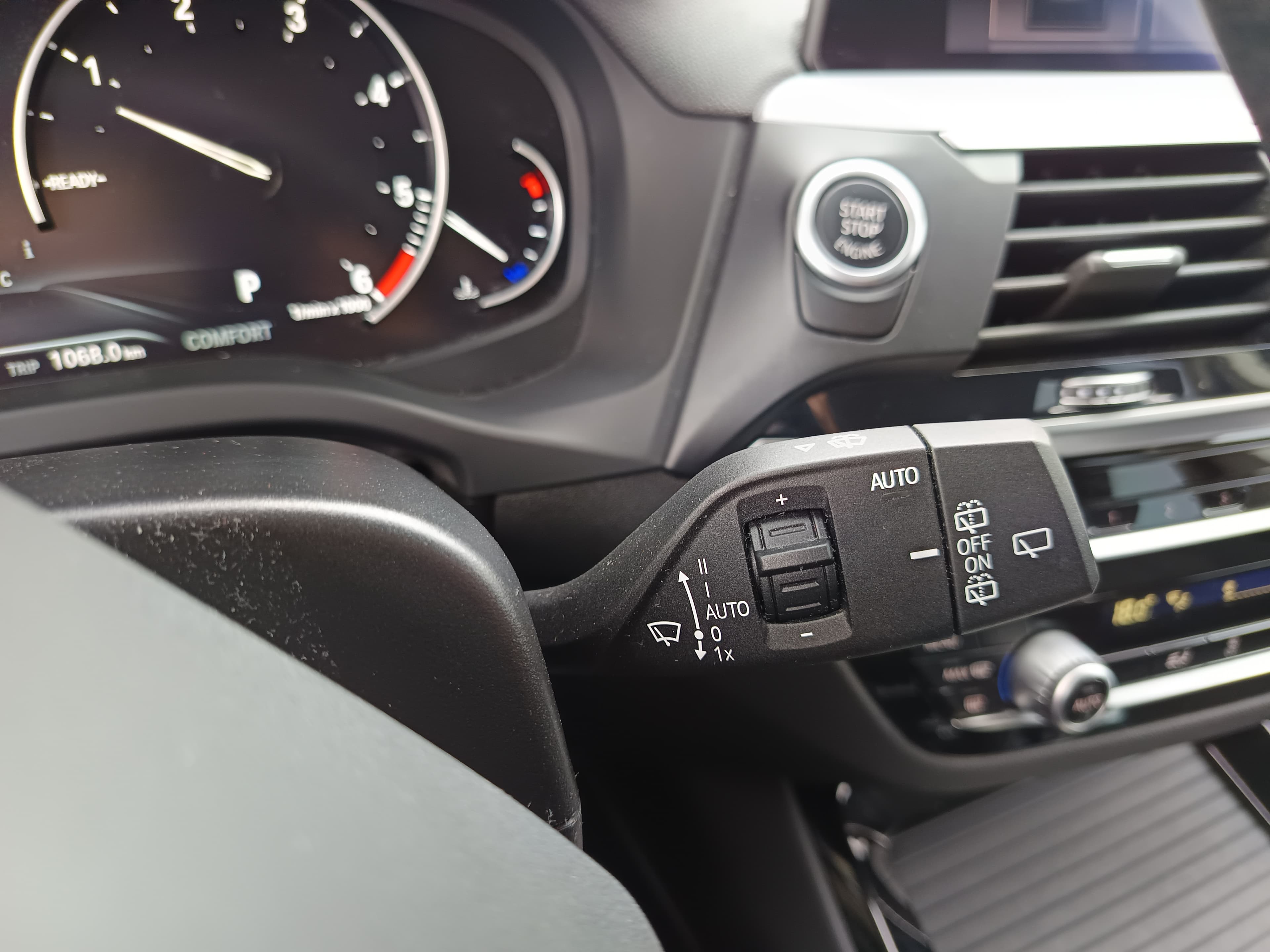 BMW X3 sDrive18d · Ano 2021 — imagem 44