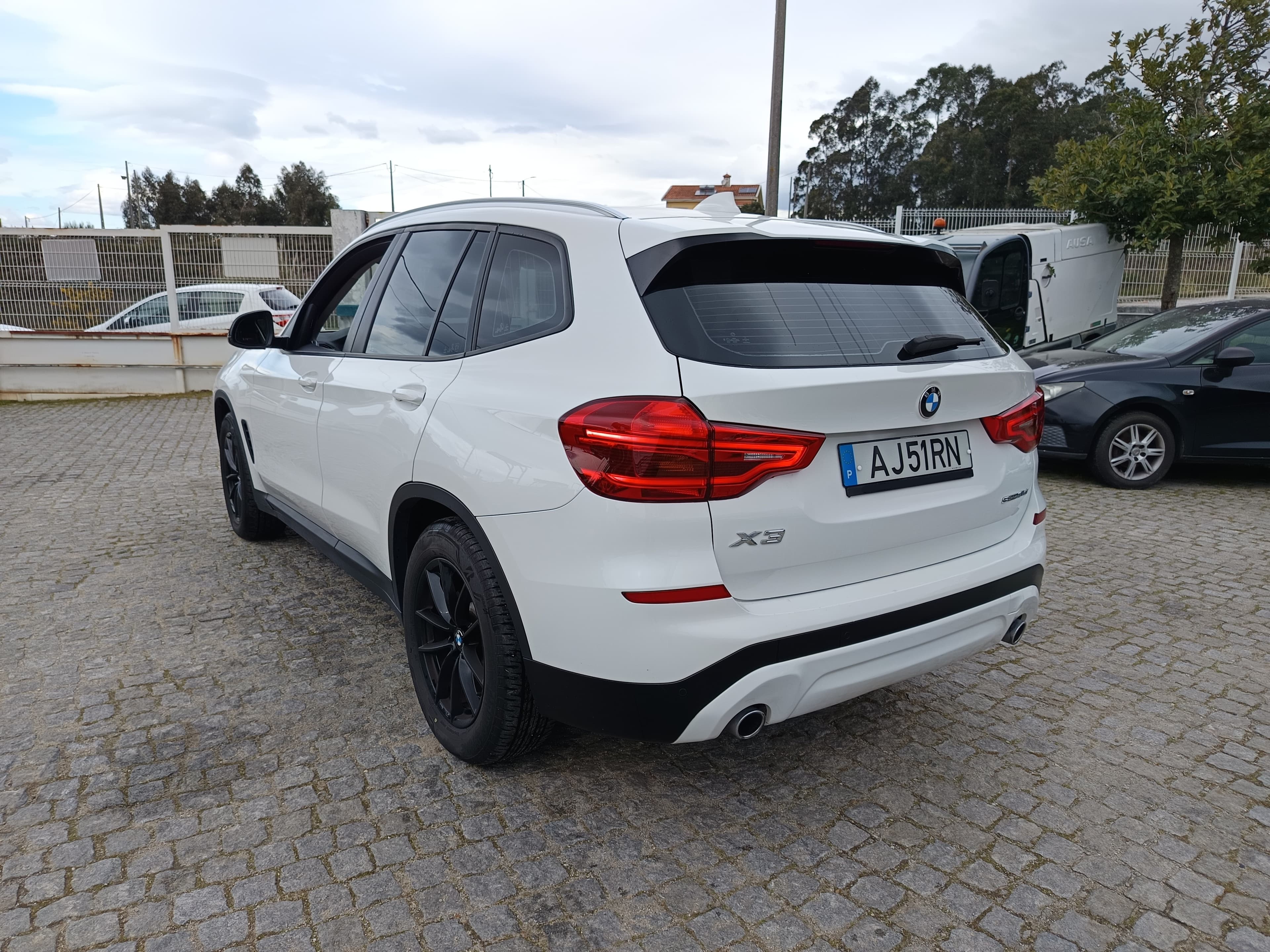 BMW X3 sDrive18d · Ano 2021 — imagem 7