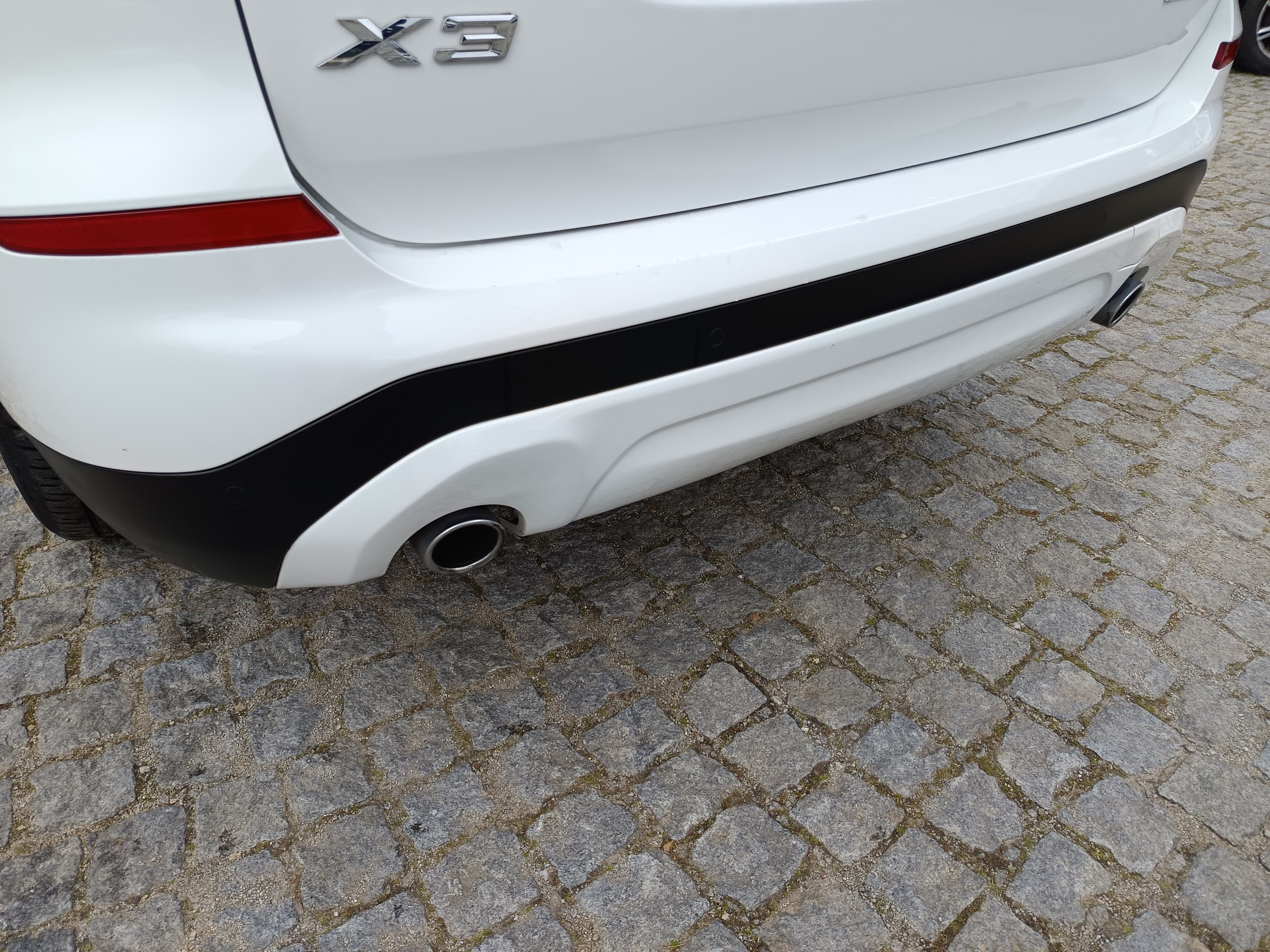 BMW X3 sDrive18d · Ano 2021 — imagem 14