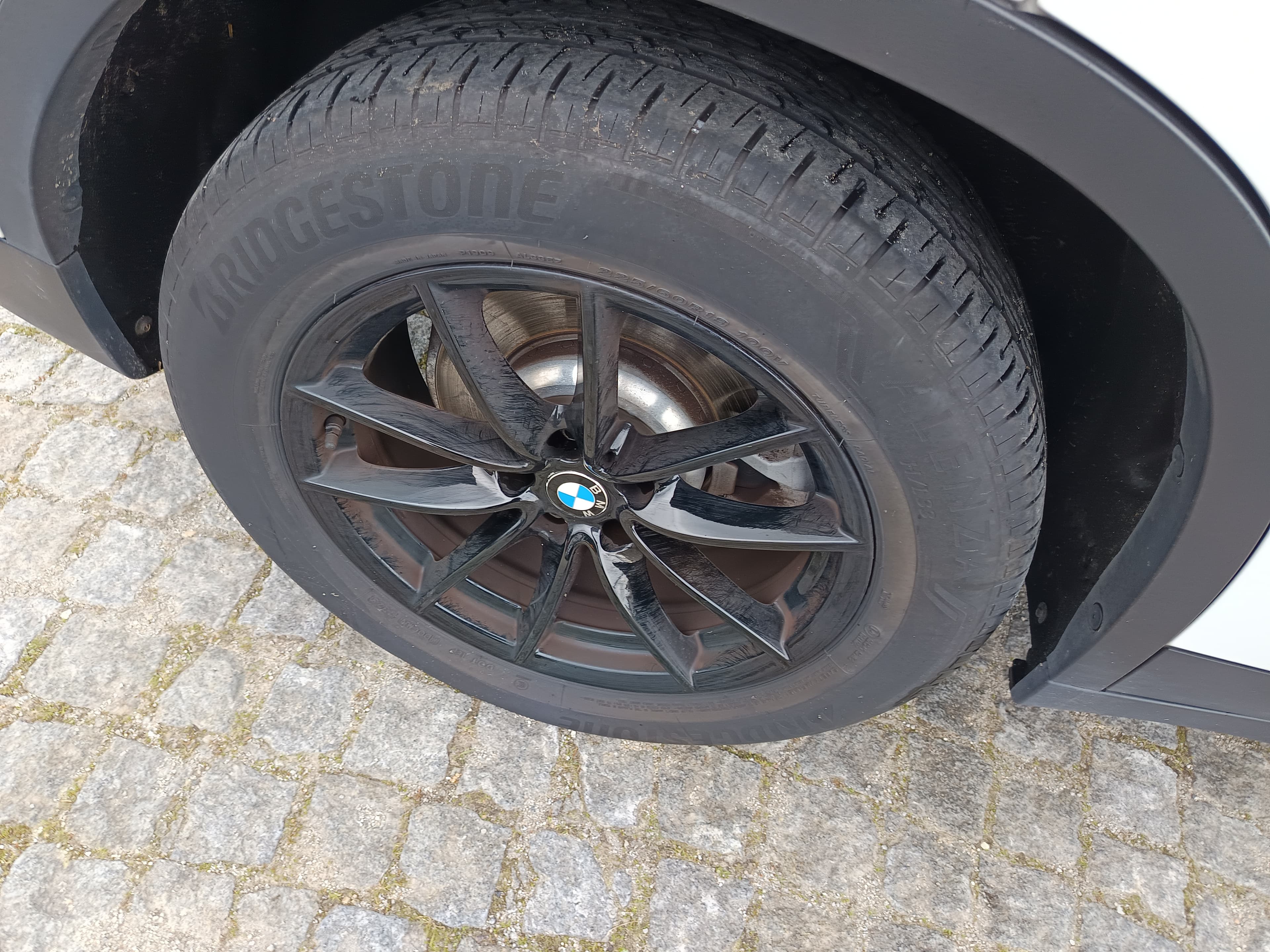BMW X3 sDrive18d · Ano 2021 — imagem 12