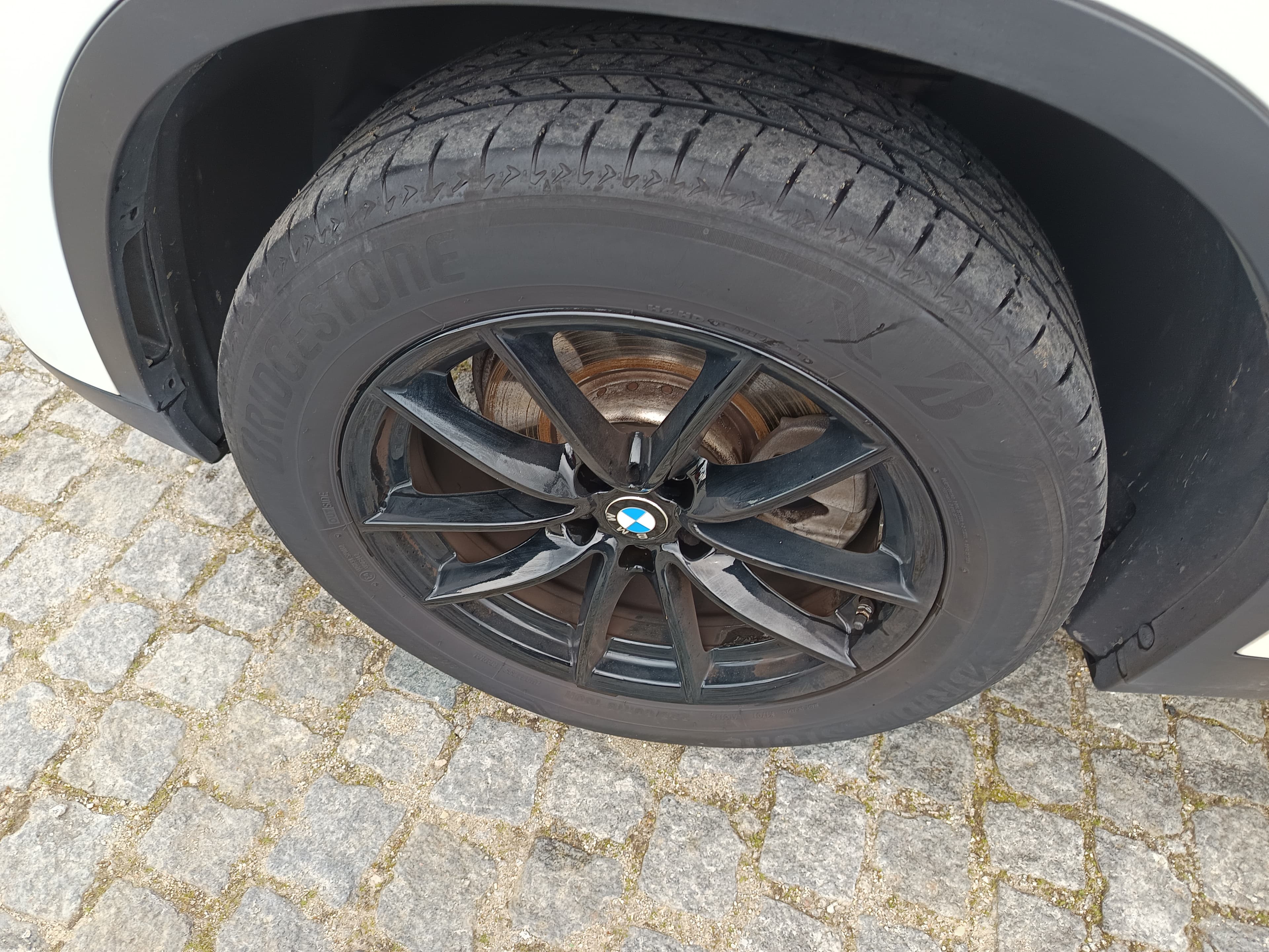 BMW X3 sDrive18d · Ano 2021 — imagem 16