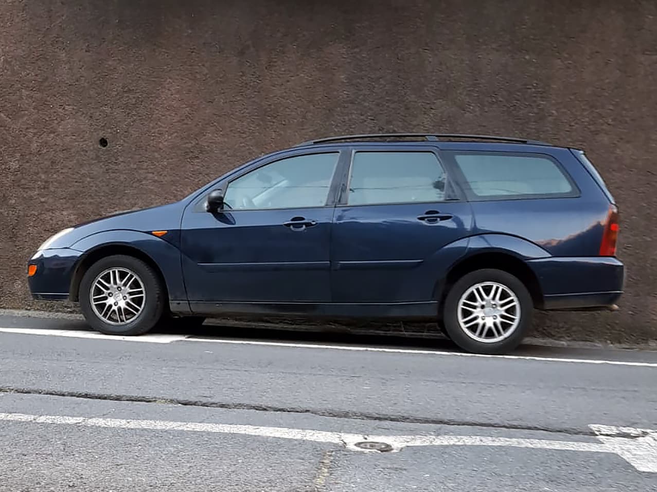 Ford Focus · Ano 2000 — imagen 3