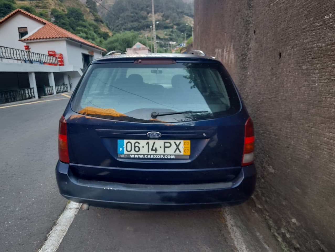 Ford Focus · Ano 2000 — imagen 2