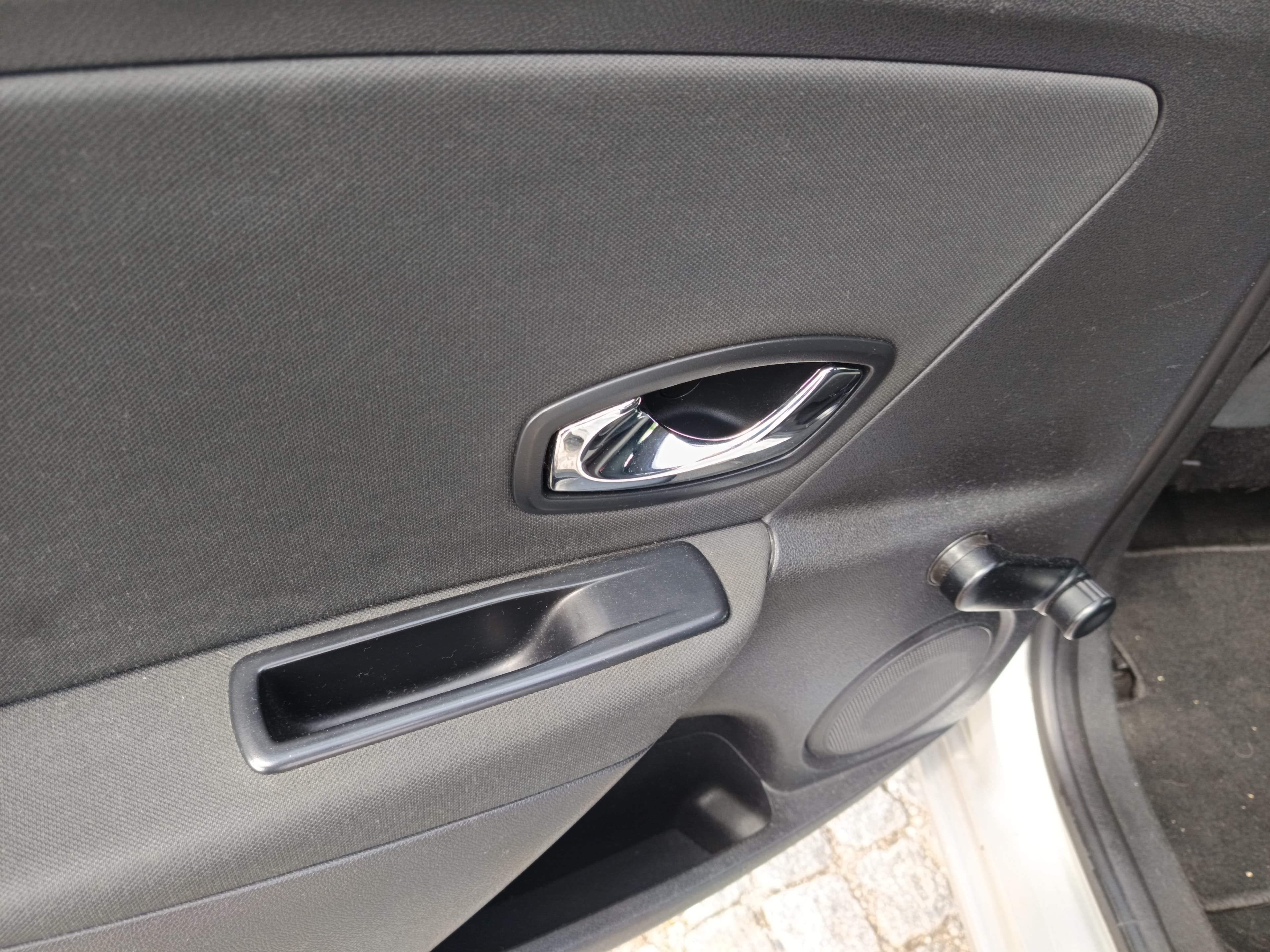 Renault Megáne · Ano 2012 — imagen 28