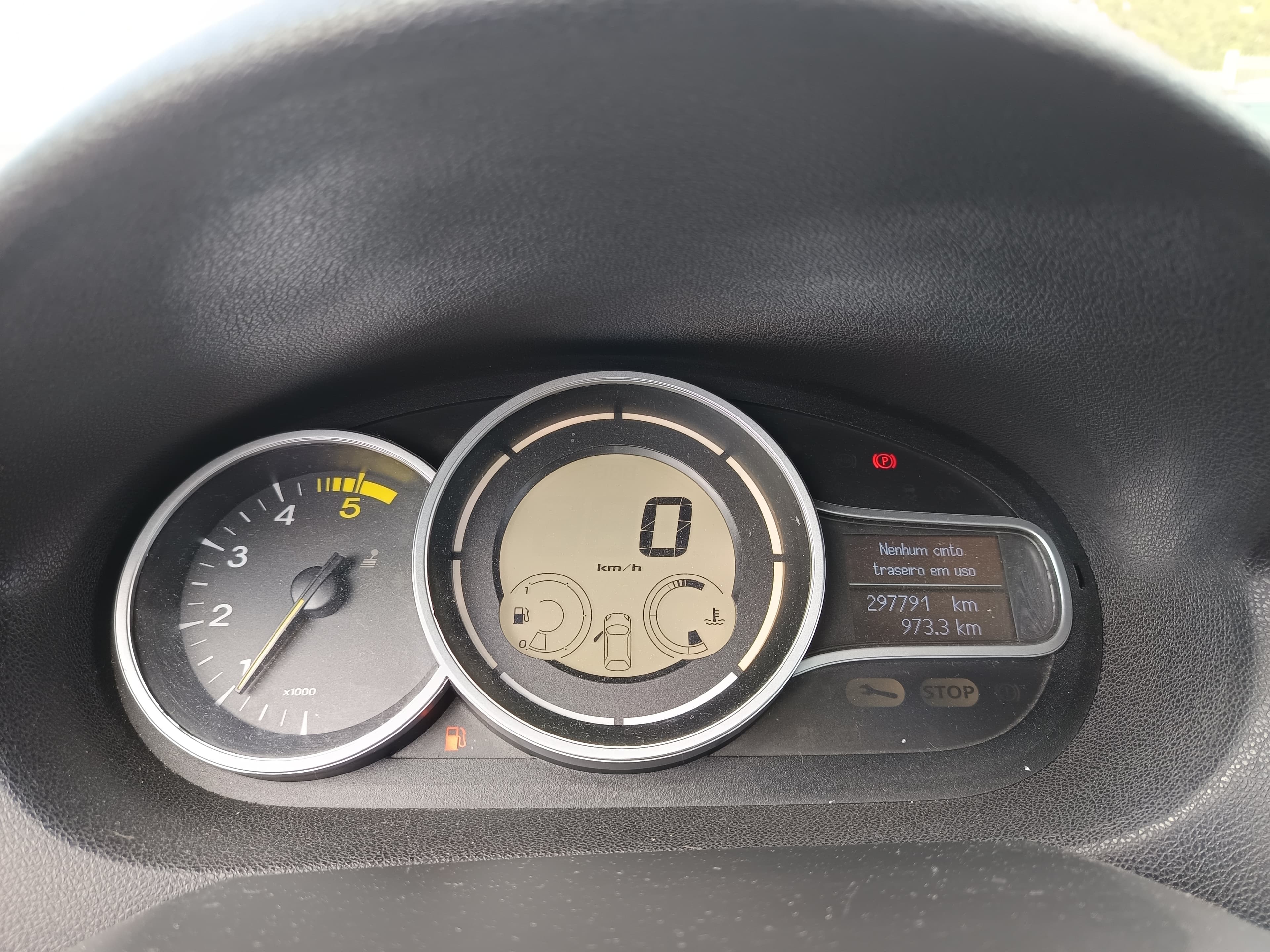 Renault Megáne · Ano 2012 — imagen 21