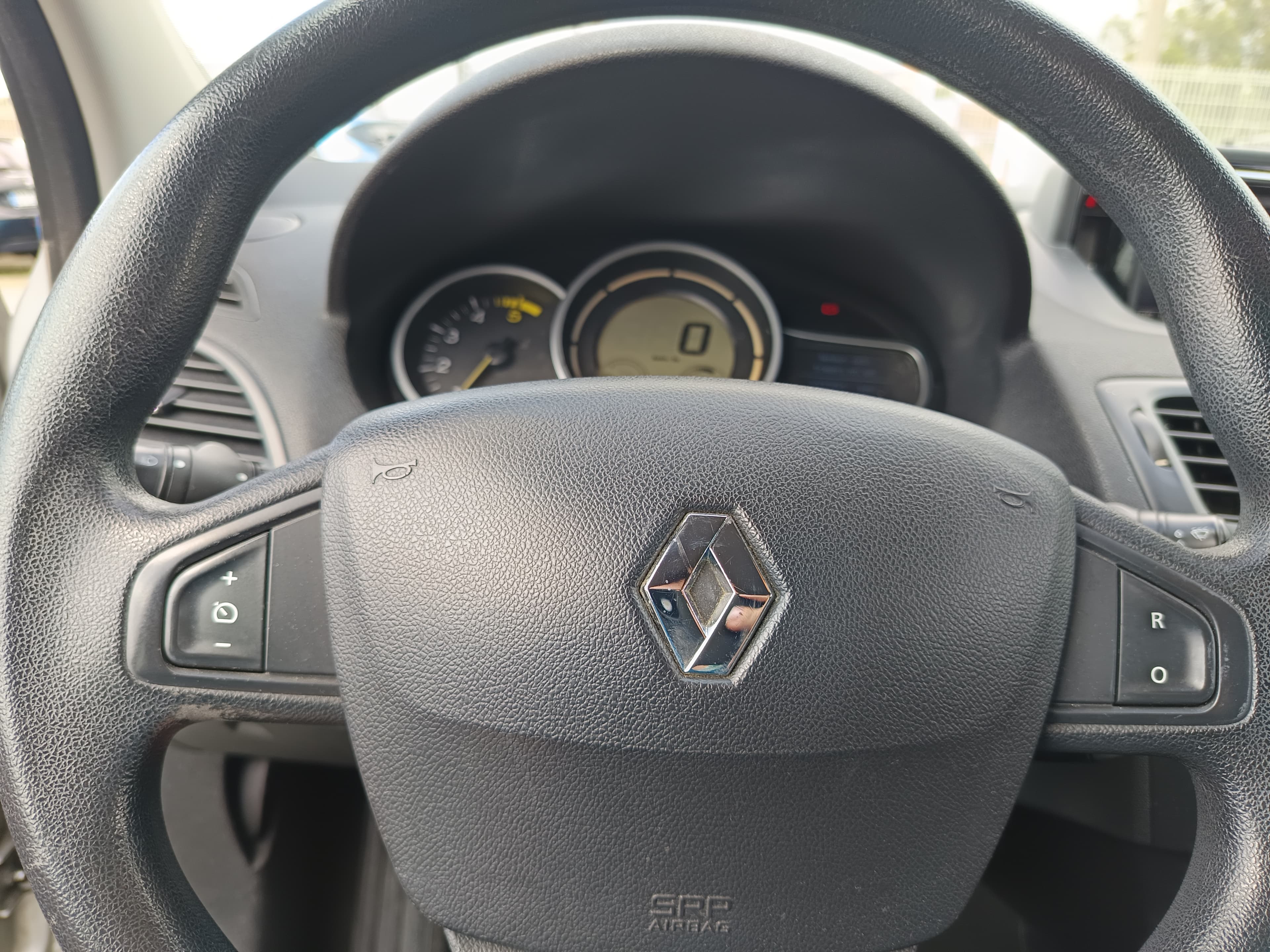Renault Megáne · Ano 2012 — imagen 20