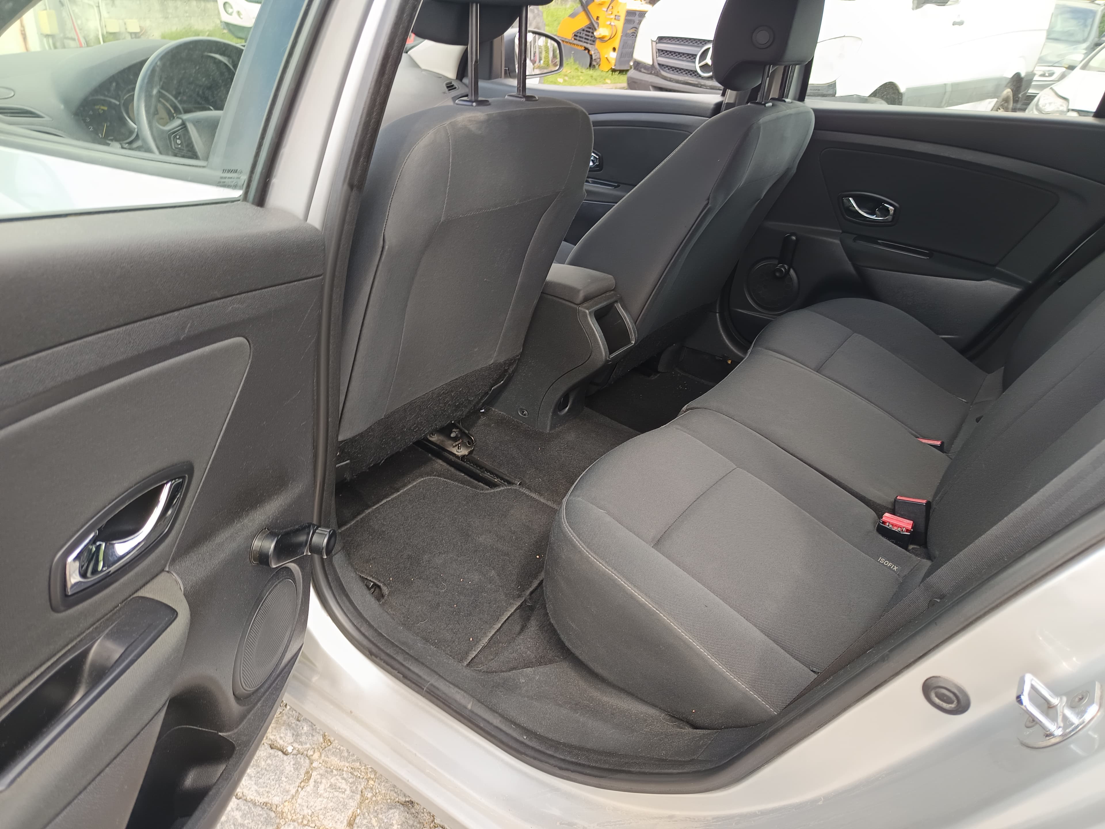 Renault Megáne · Ano 2012 — imagen 27