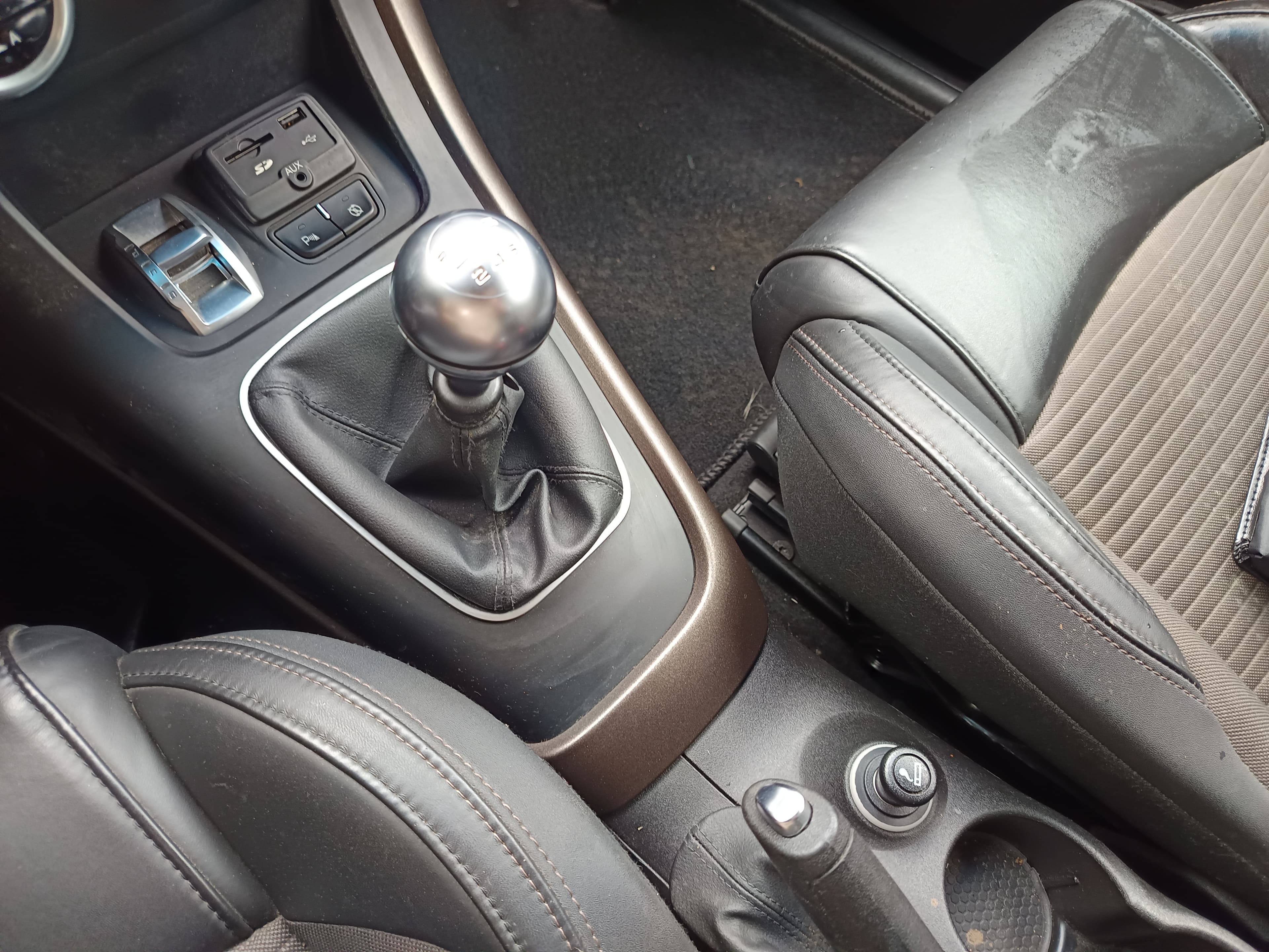 Alfa Romeo Giulietta · Ano 2014 — imagem 42