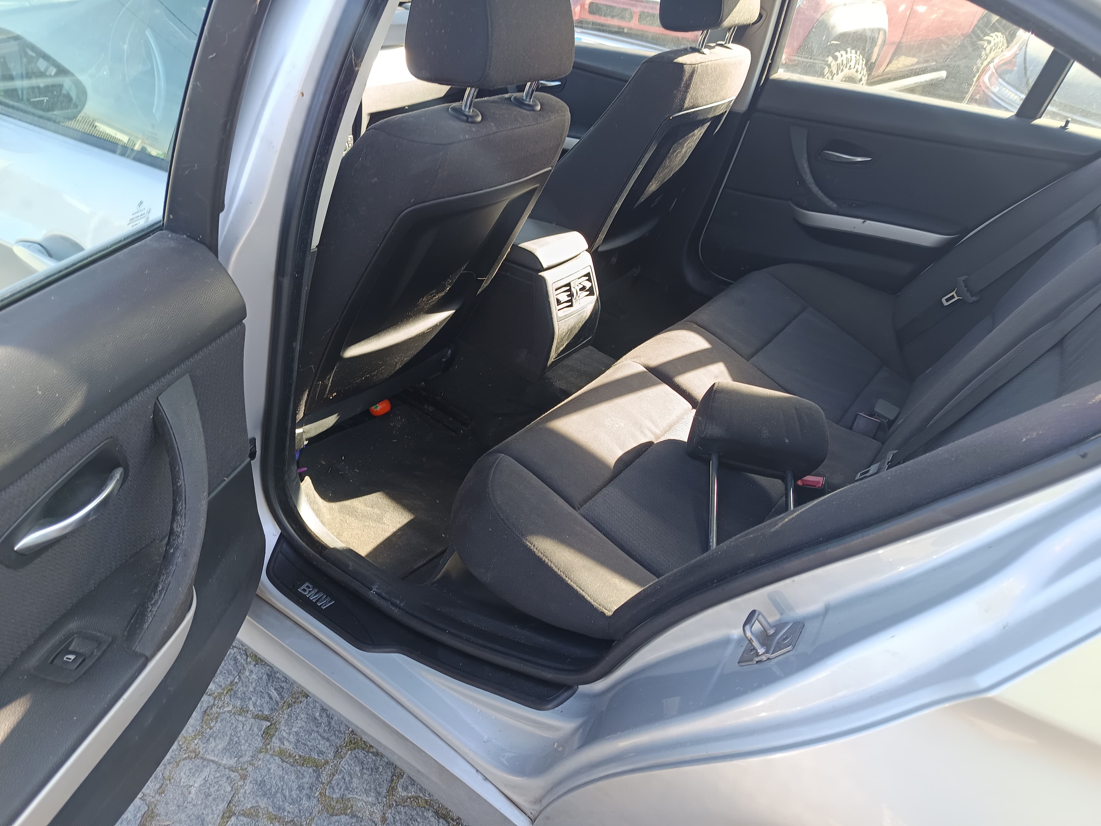 BMW 316 d · Ano 2010 — imagen 25