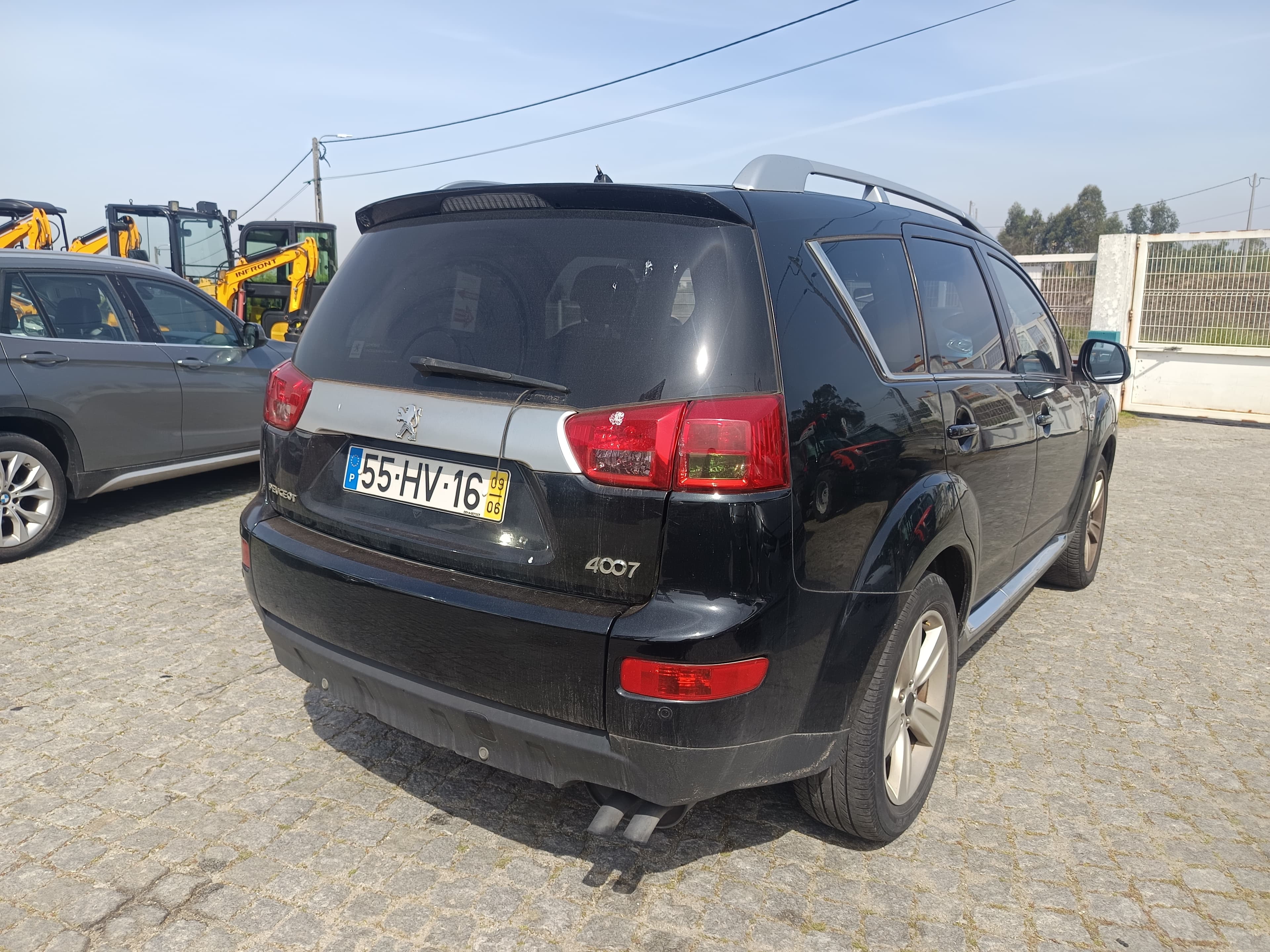 Peugeot 4007 · Ano 2009 — imagem 4