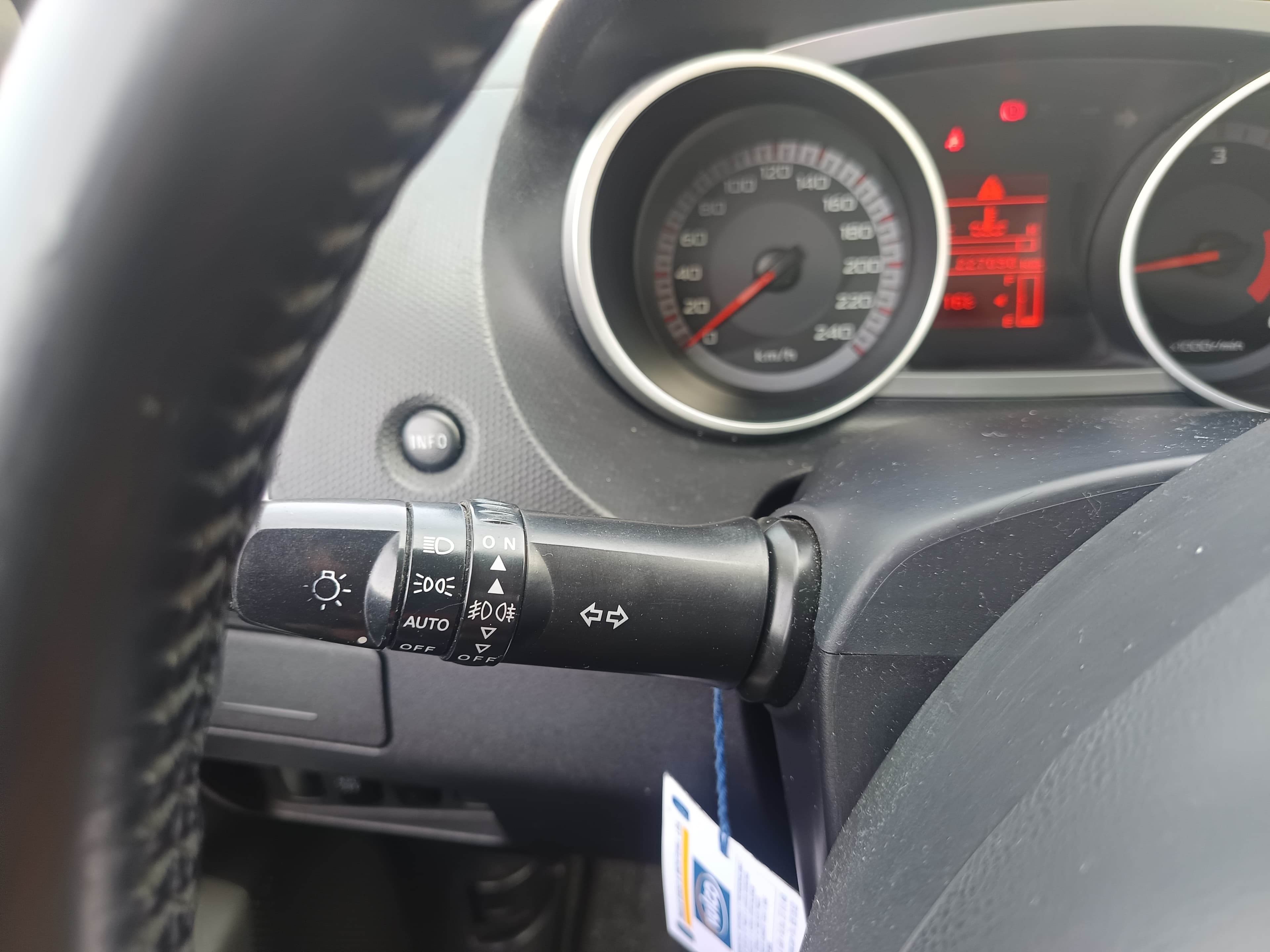 Peugeot 4007 · Ano 2009 — imagem 25