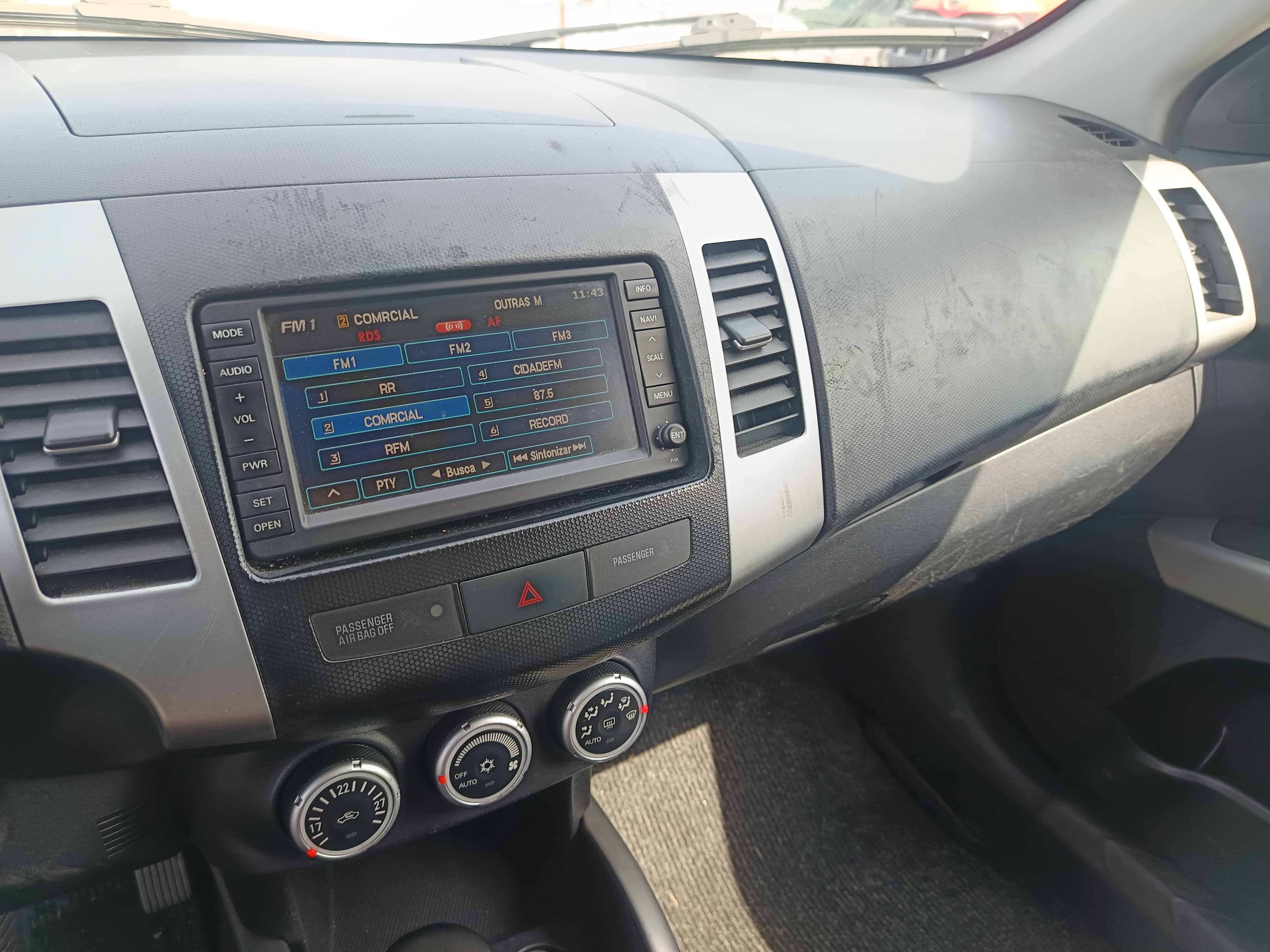 Peugeot 4007 · Ano 2009 — imagem 17