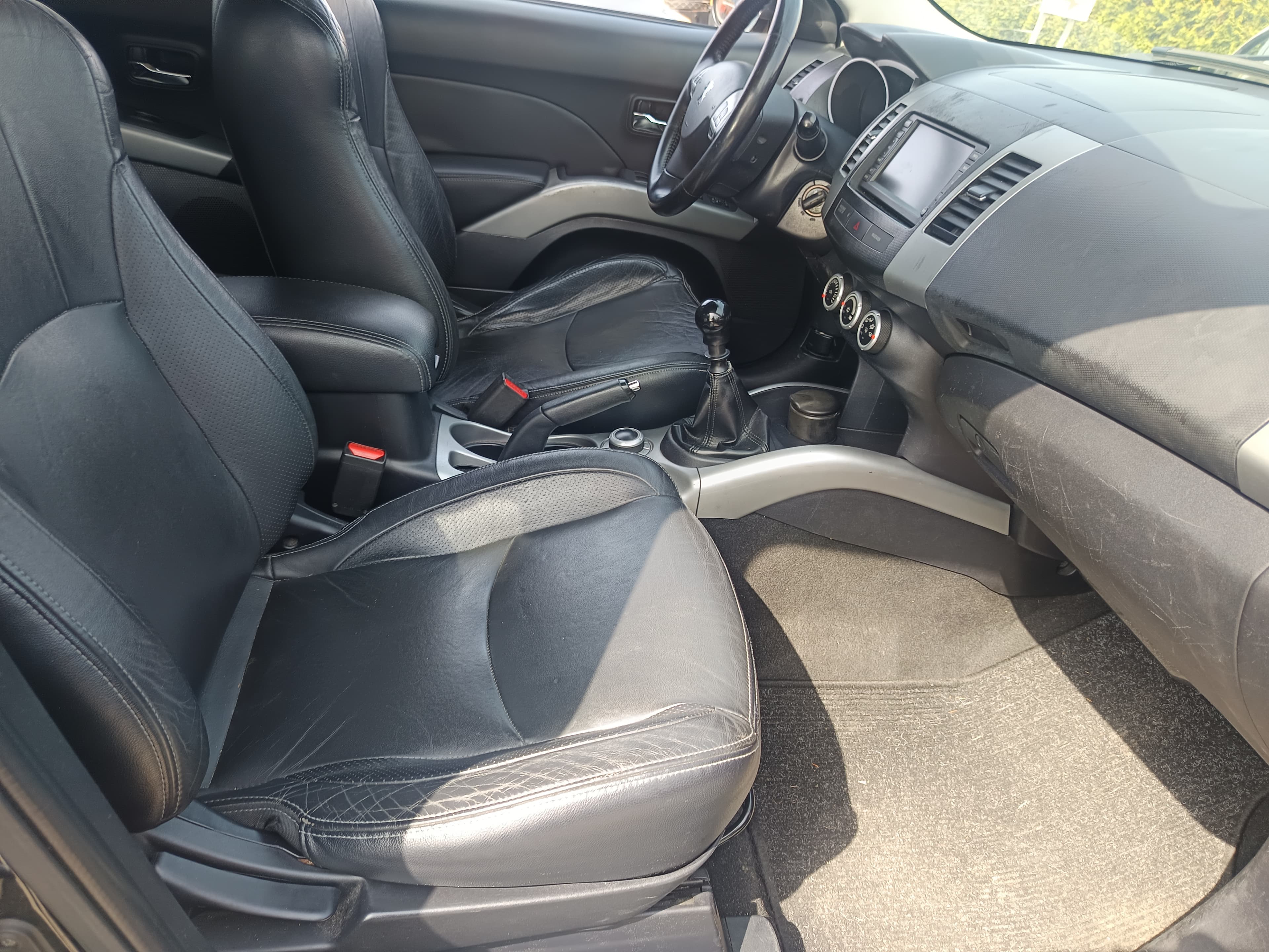 Peugeot 4007 · Ano 2009 — imagem 30