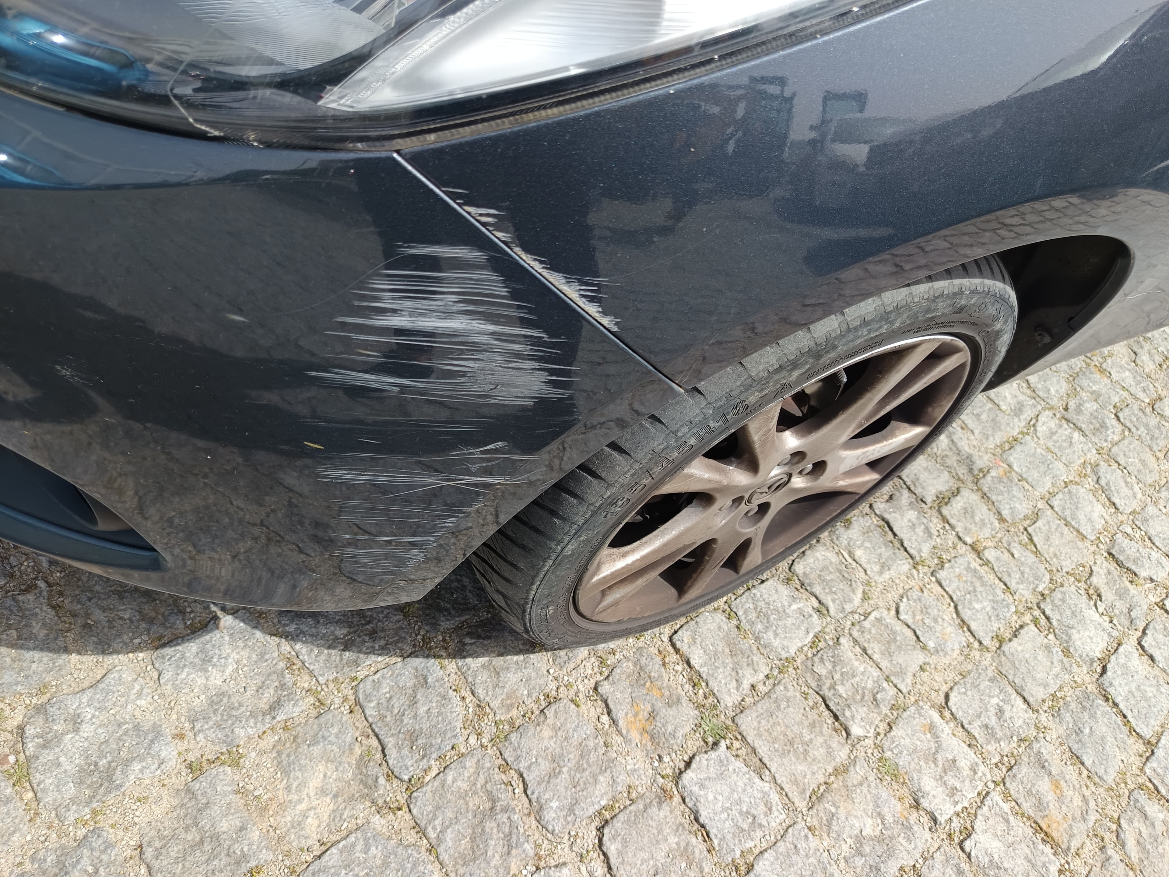 Mazda 2 · Ano 2008 — imagem 16