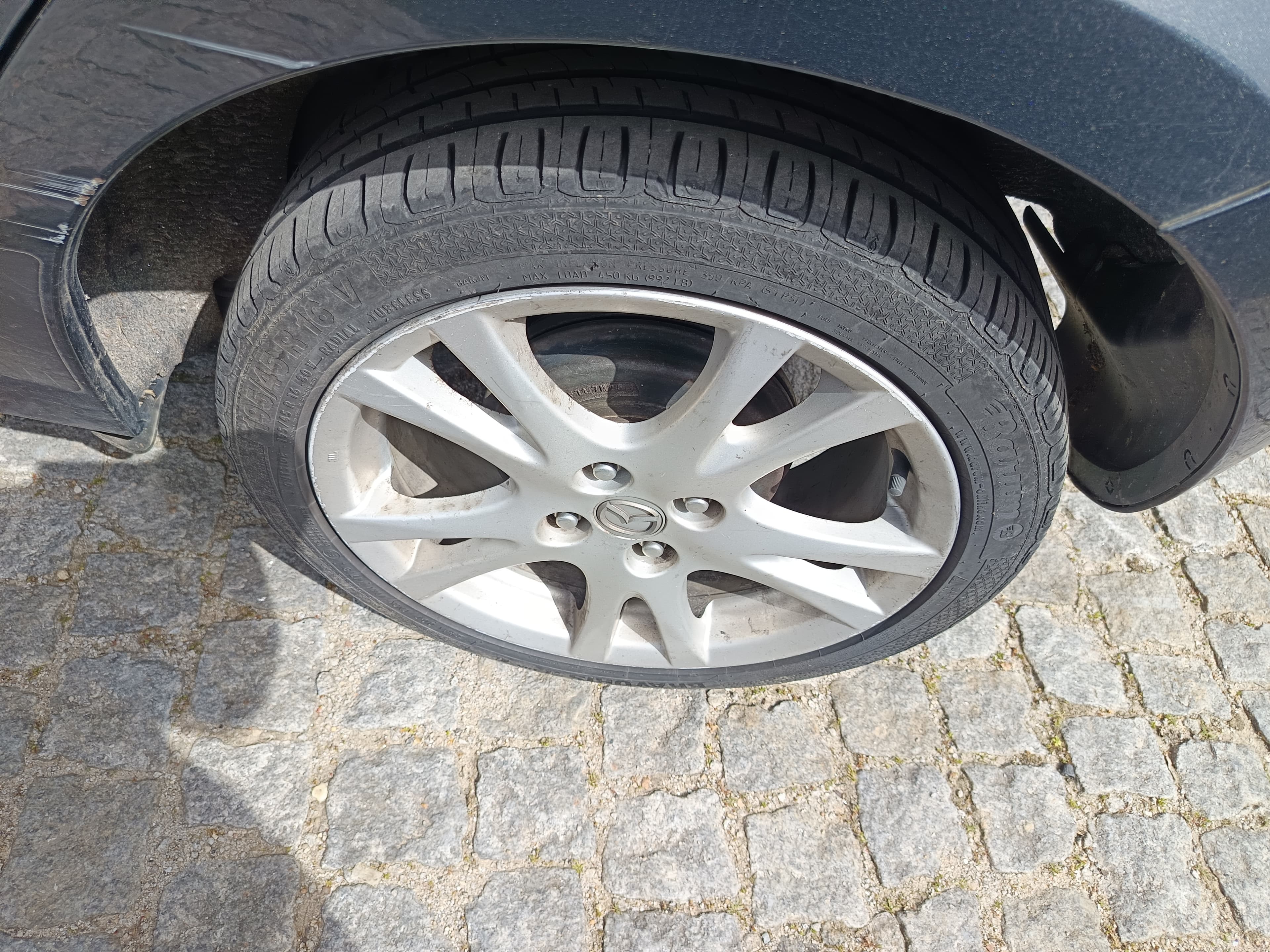Mazda 2 · Ano 2008 — imagem 9