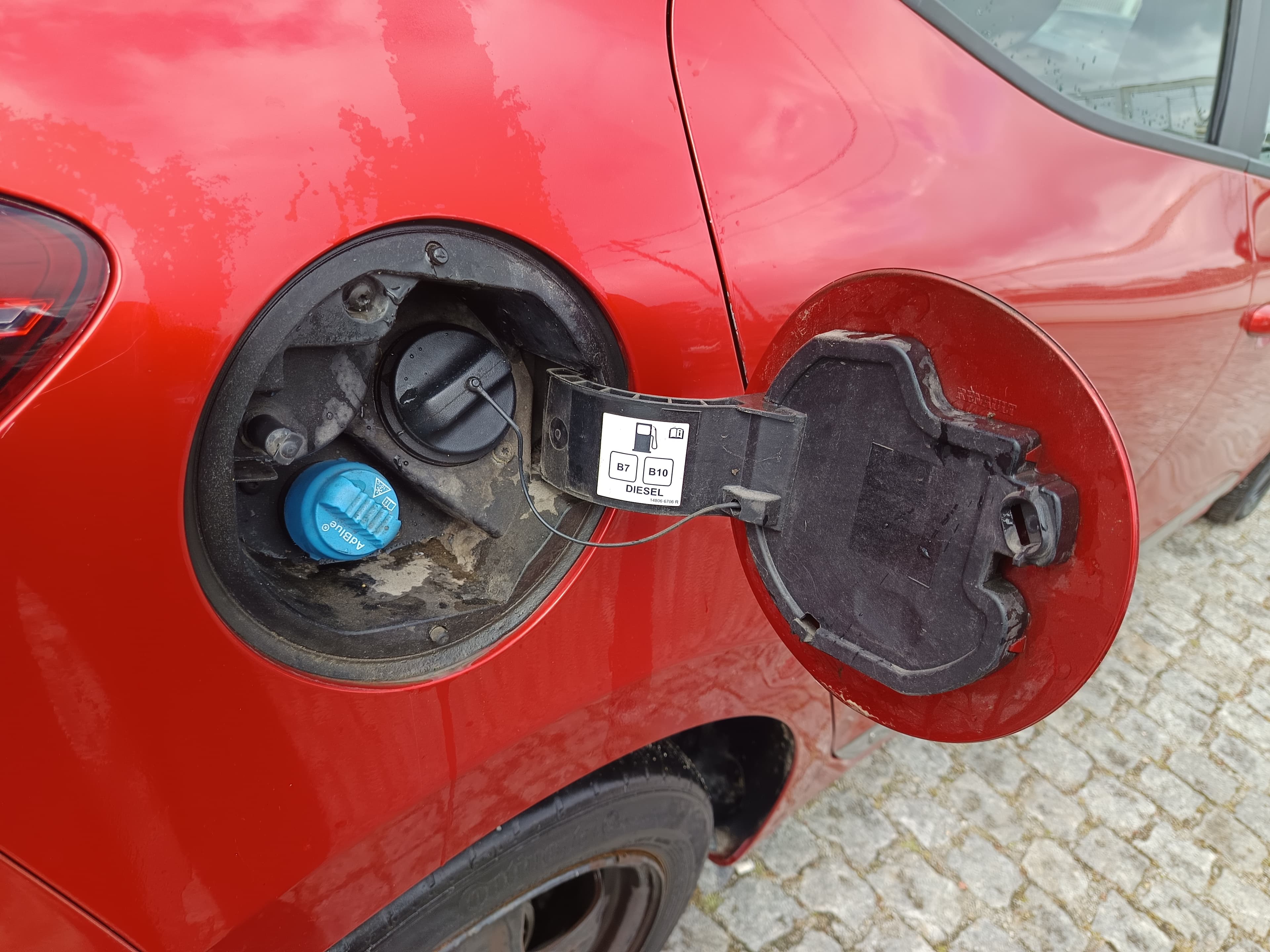 Renault Clio · Ano 2020 — image 13