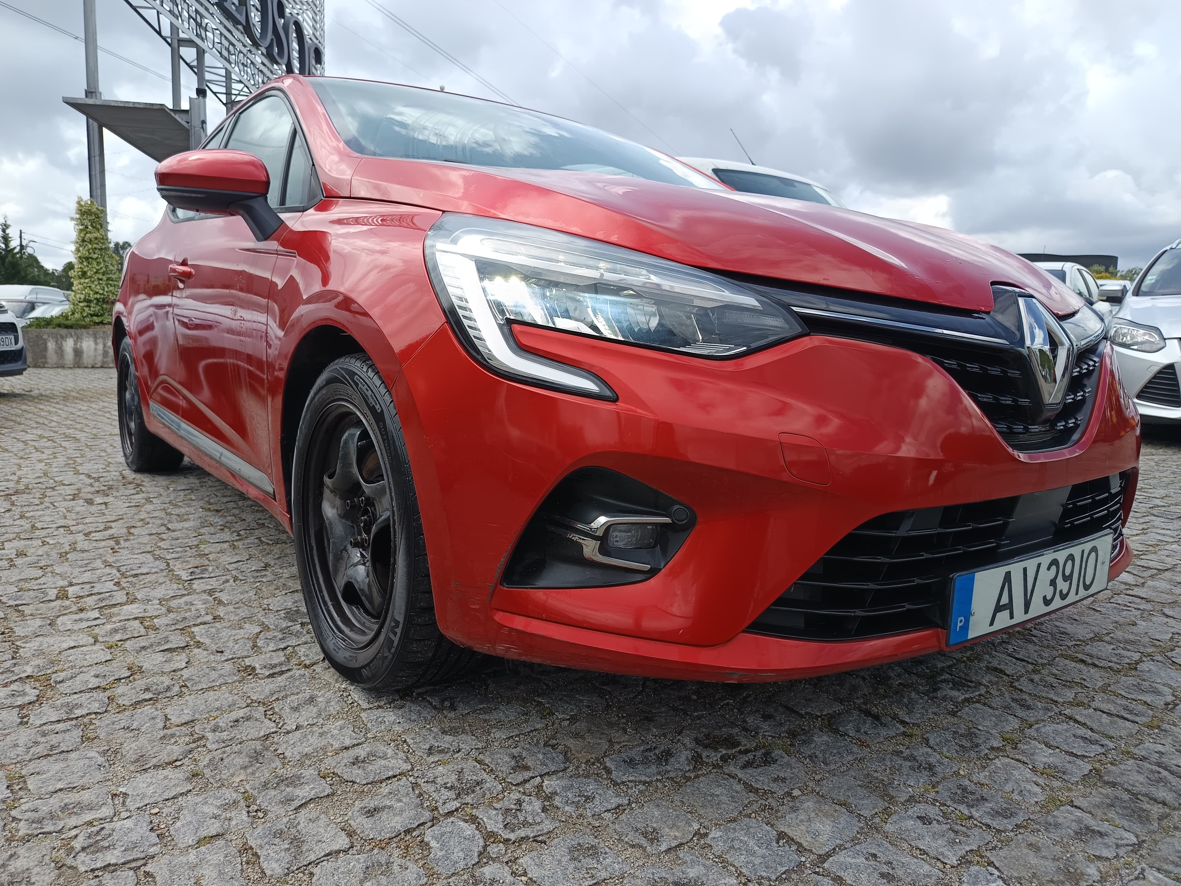 Renault Clio · Ano 2020 — image 4