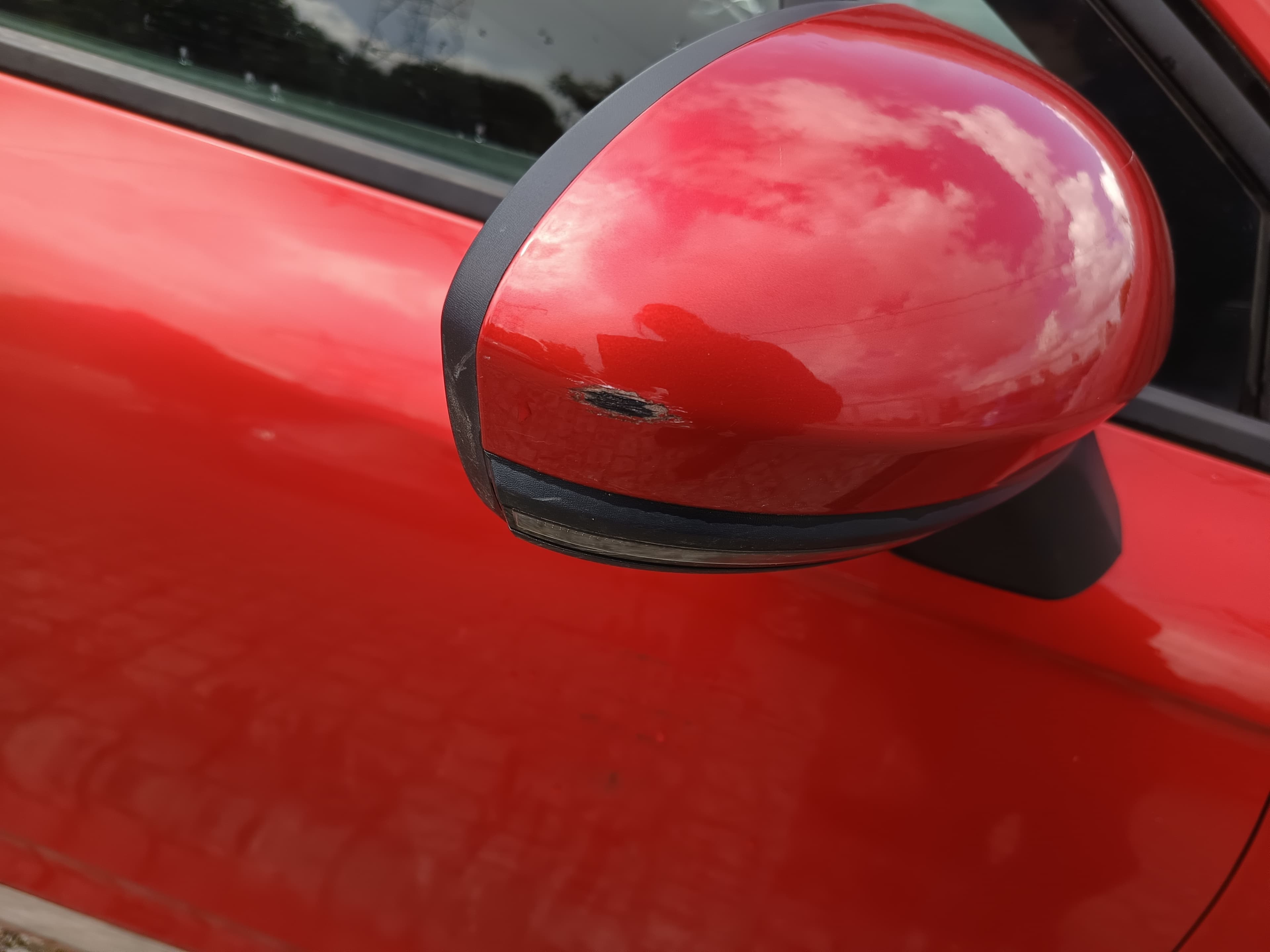 Renault Clio · Ano 2020 — image 10