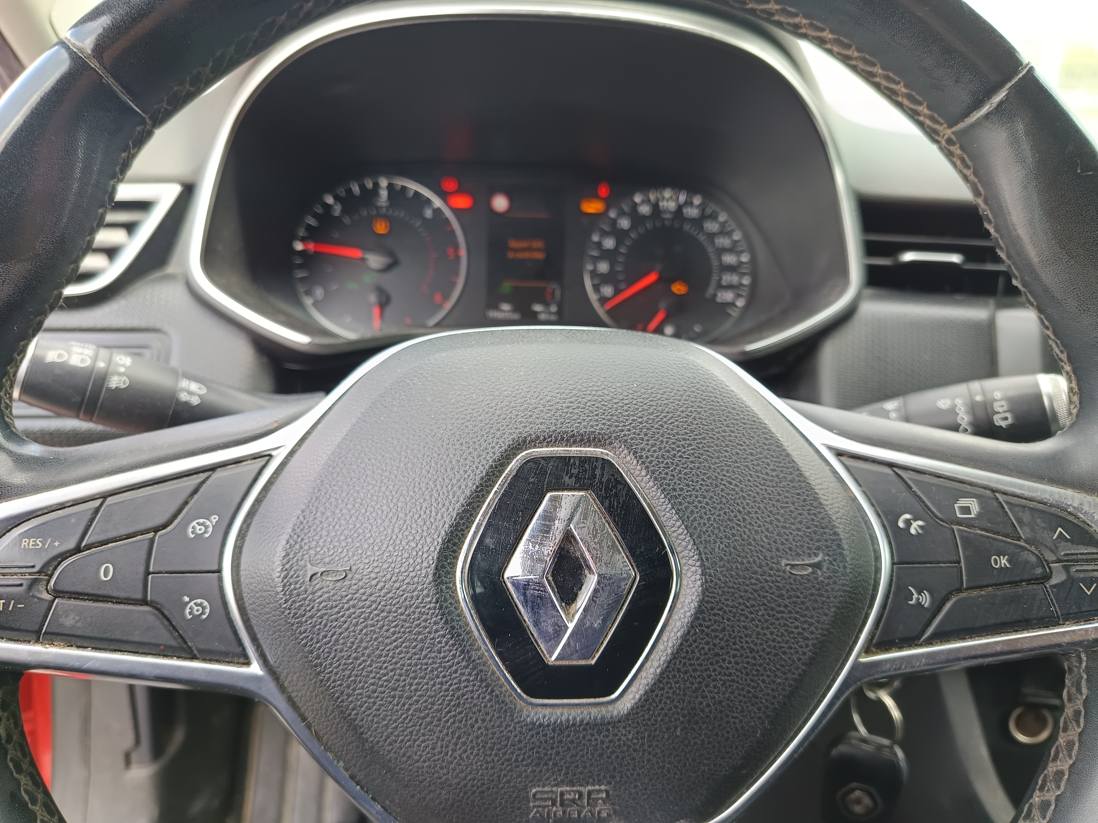 Renault Clio · Ano 2020 — image 44