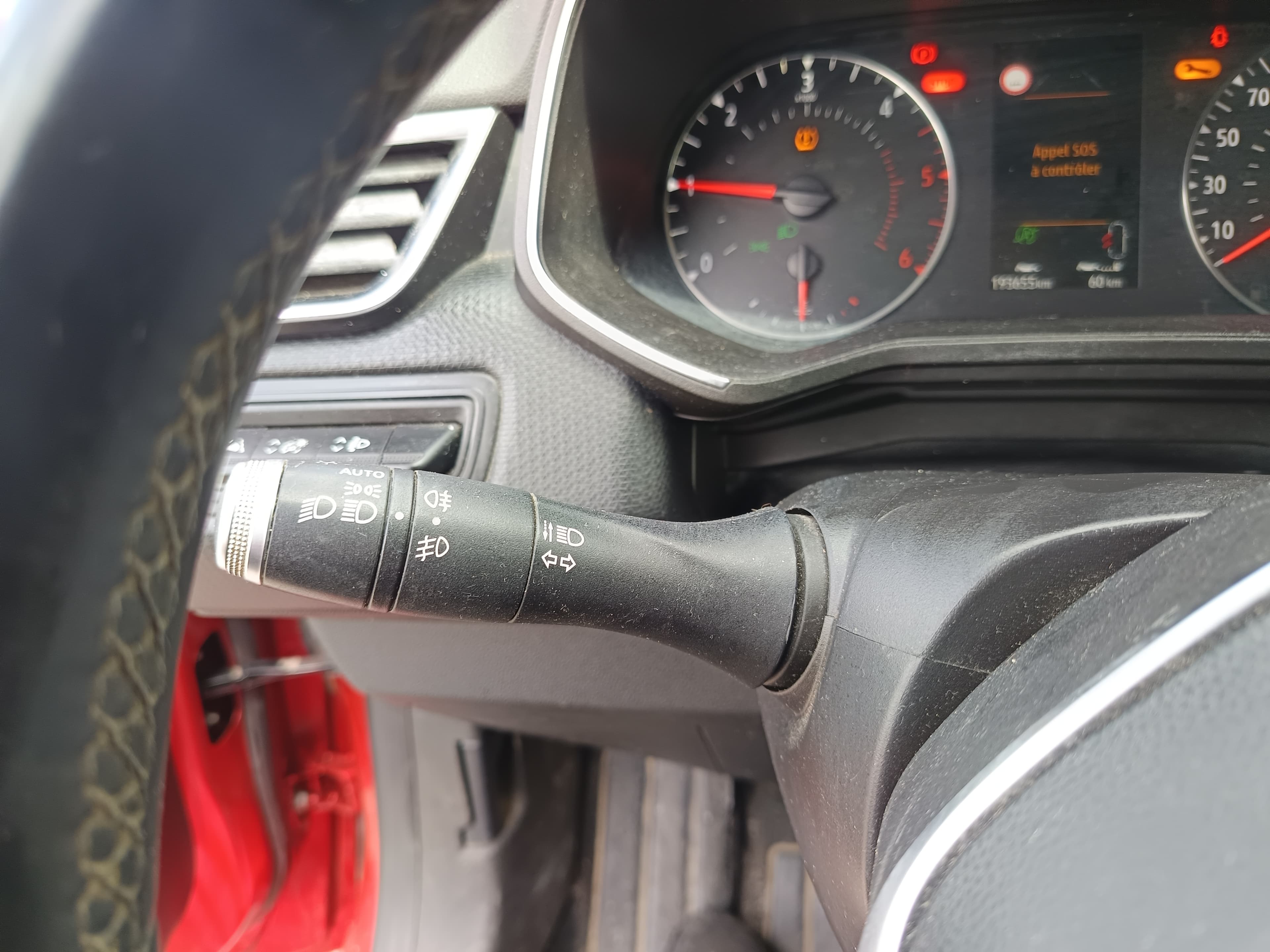 Renault Clio · Ano 2020 — image 46