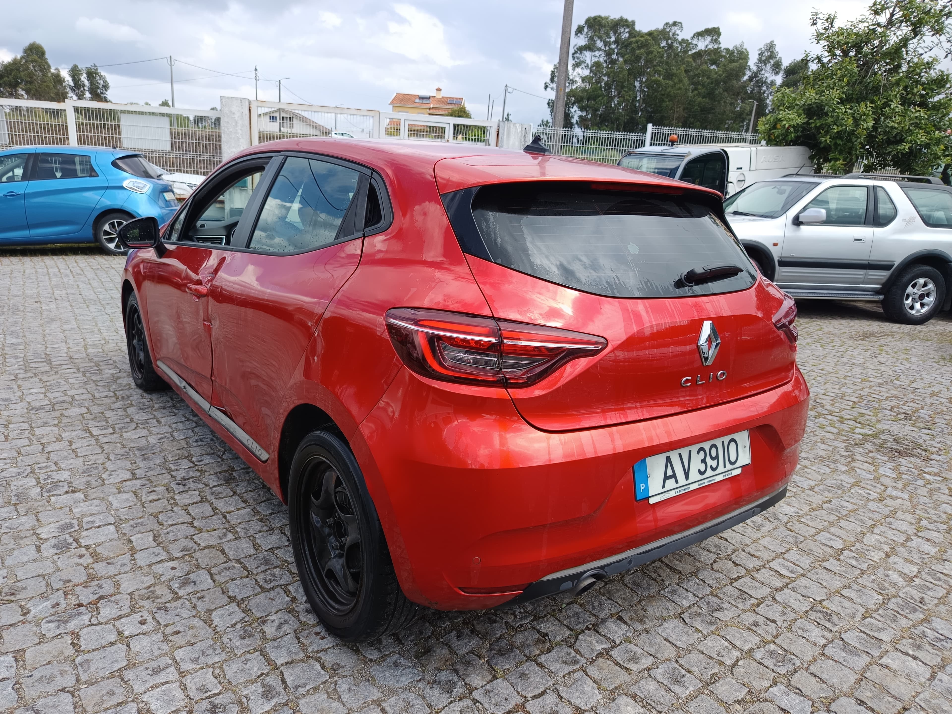 Renault Clio · Ano 2020 — image 7