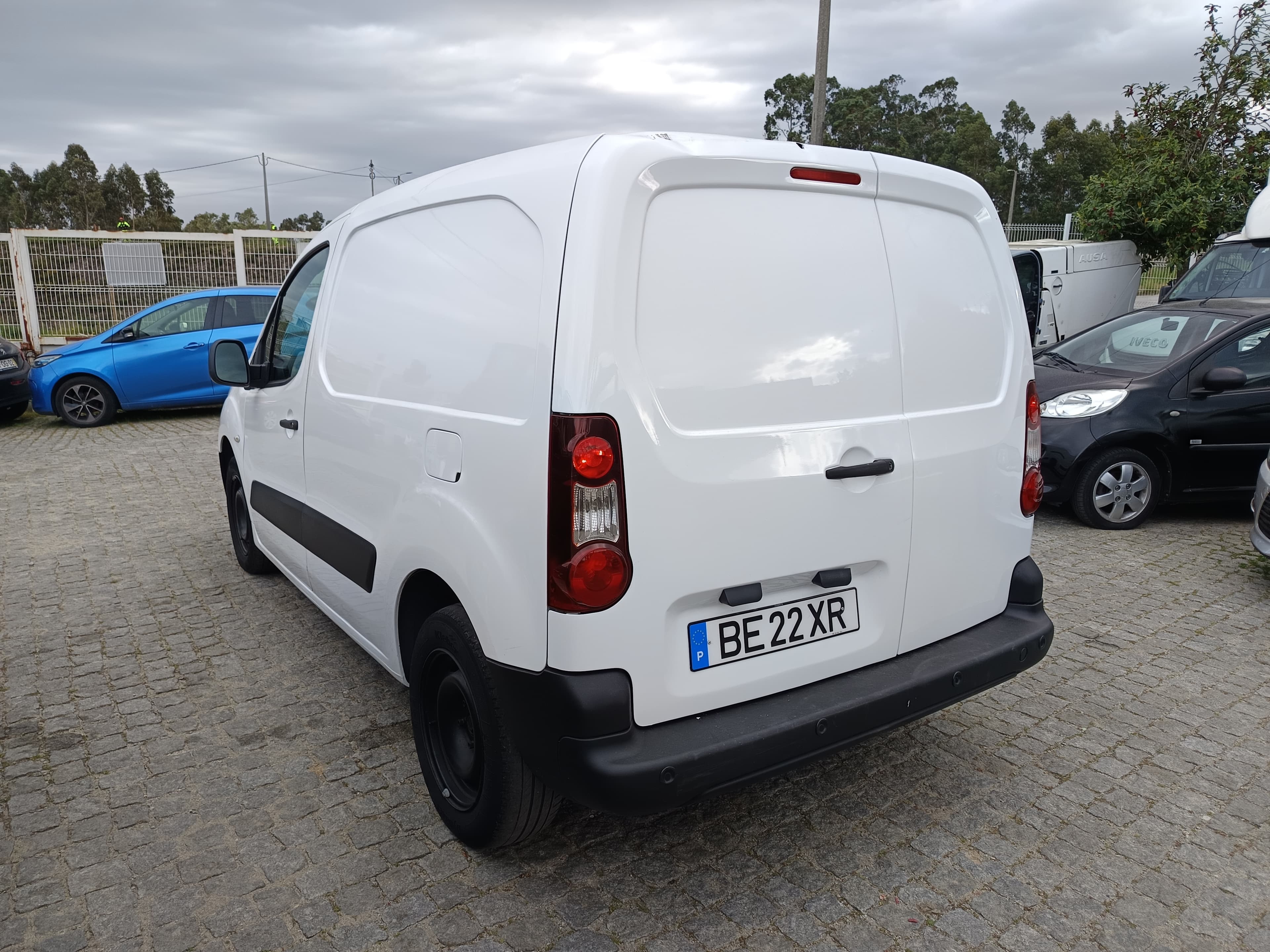Peugeot Partner · Ano 2014 — image 6