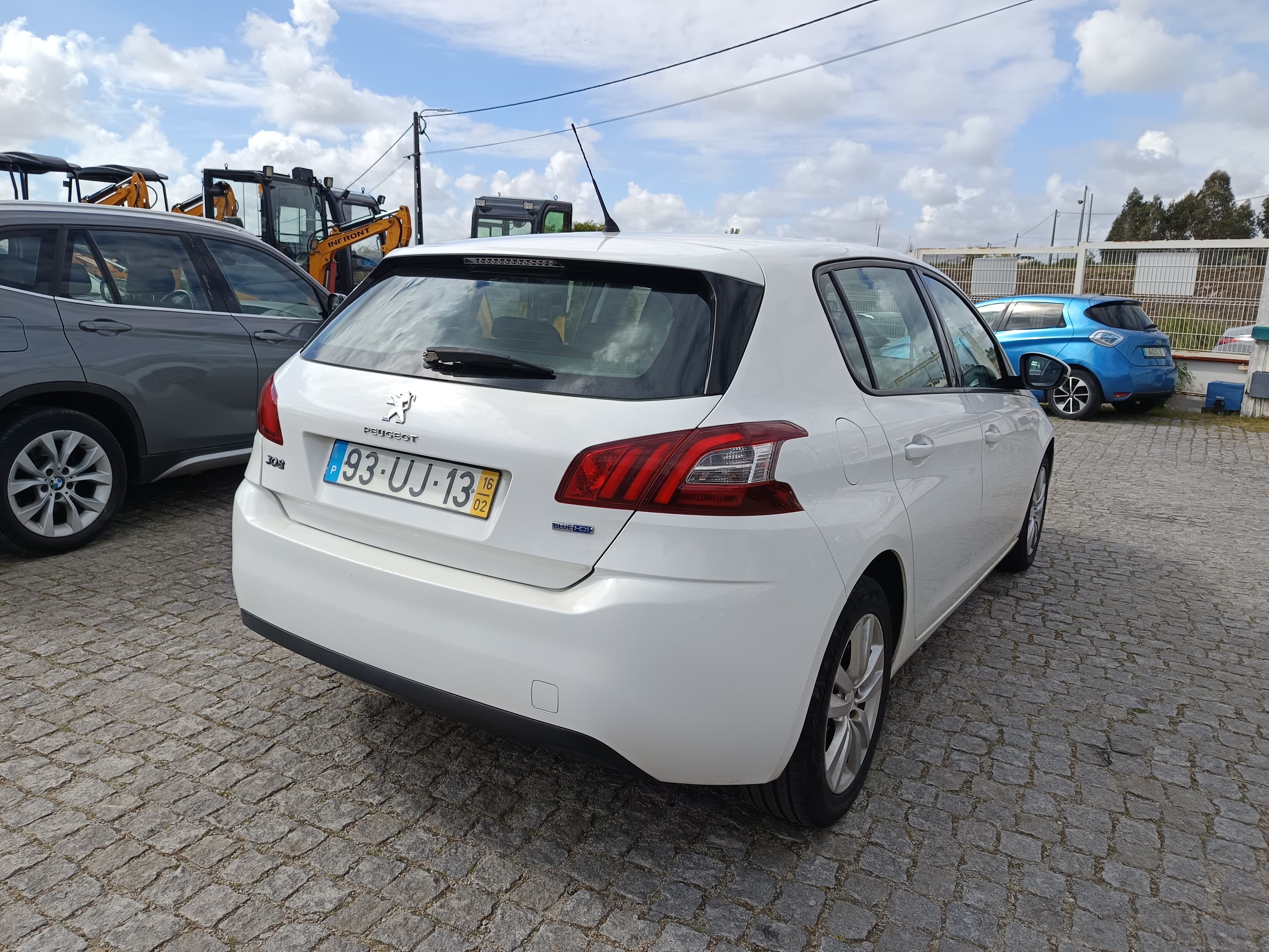 Peugeot 308 · Ano 2016 — image 5