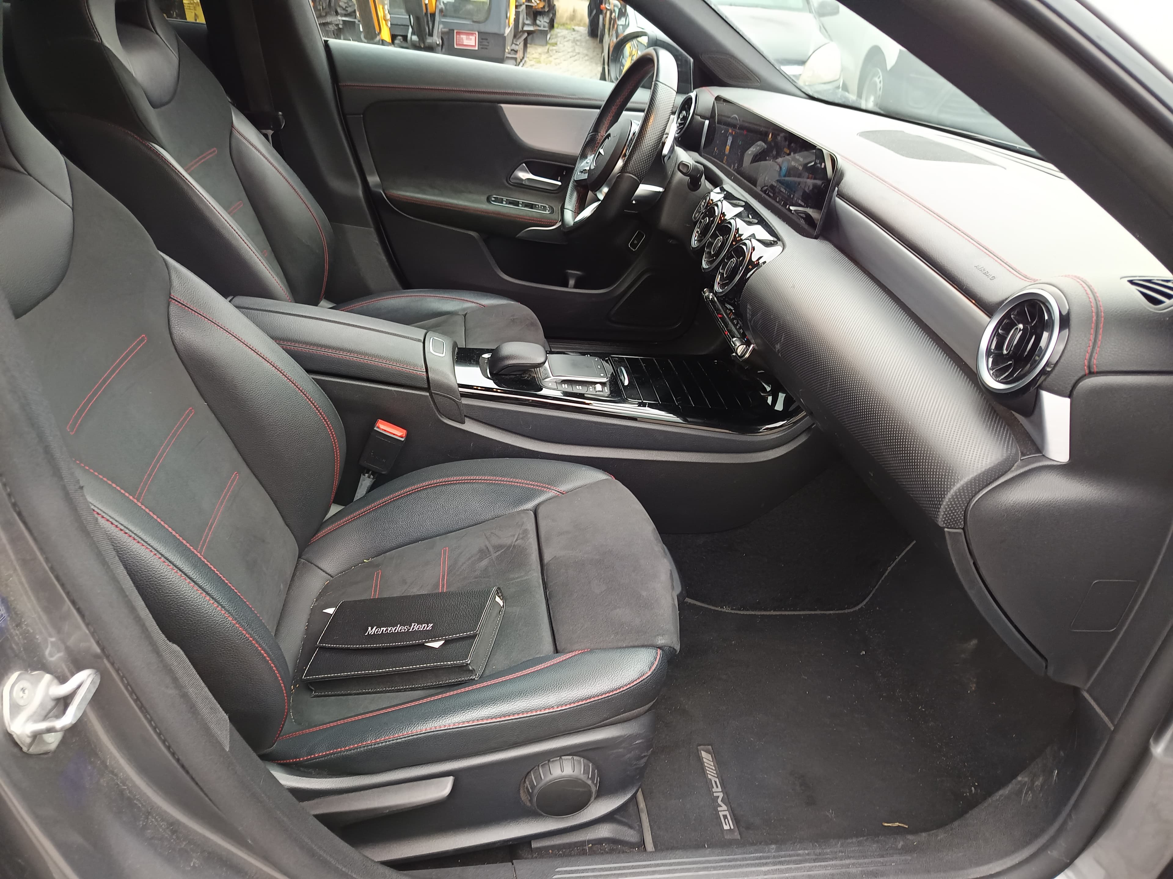 Mercedes-Benz CLA 180D · Ano 2021 — imagem 22