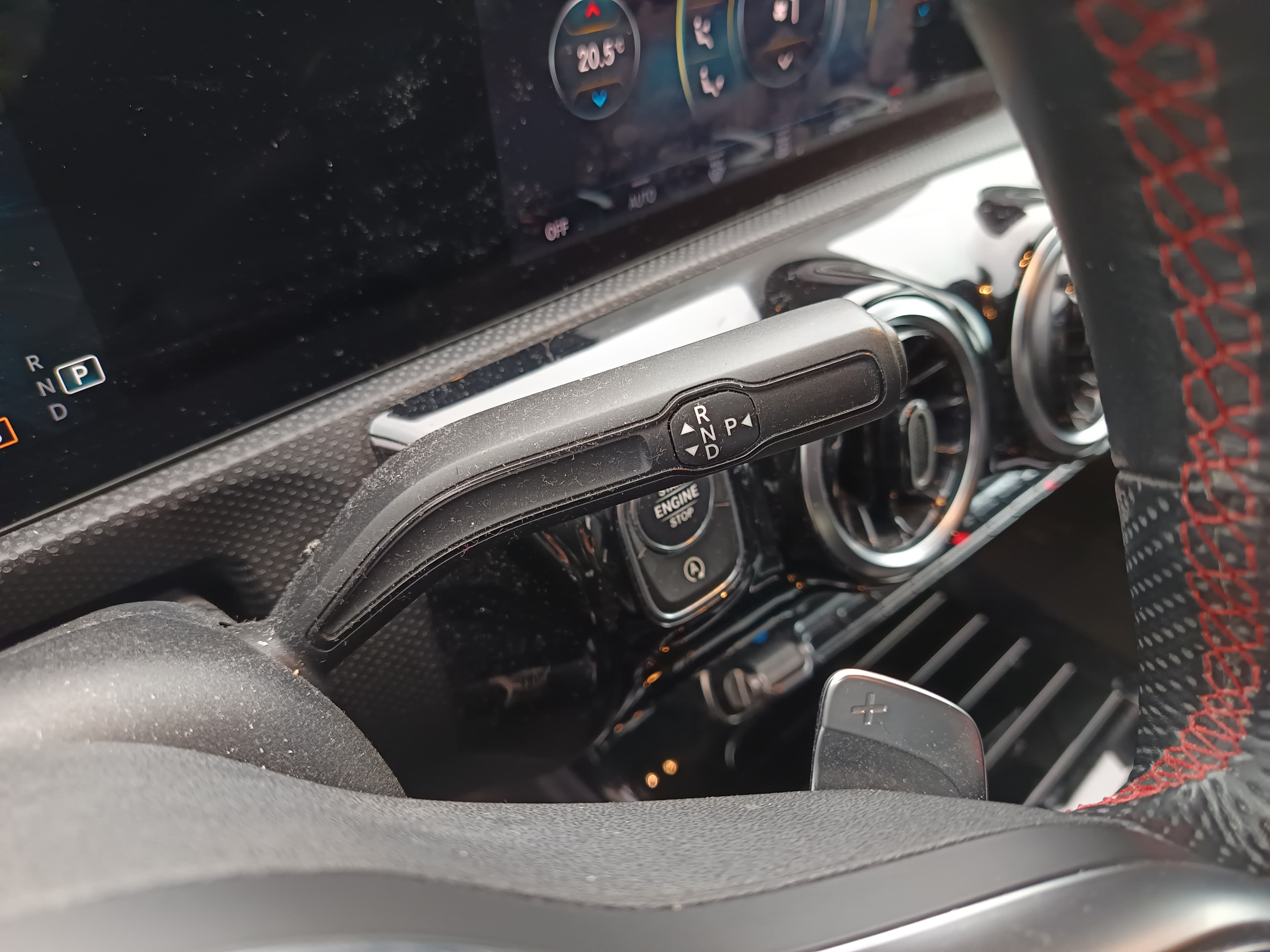 Mercedes-Benz CLA 180D · Ano 2021 — imagem 16