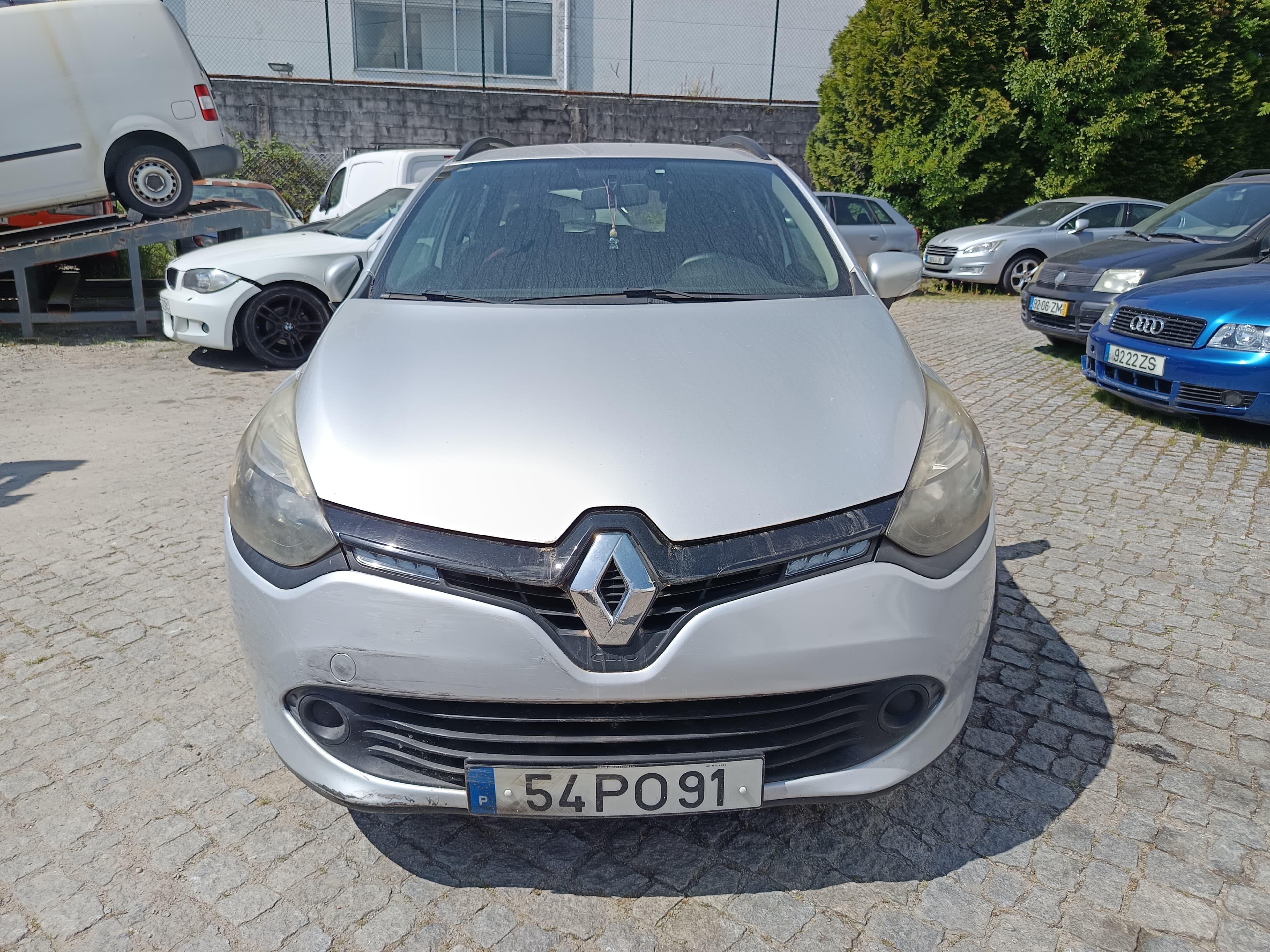 Renault Clio · Ano 2015 — imagem 3