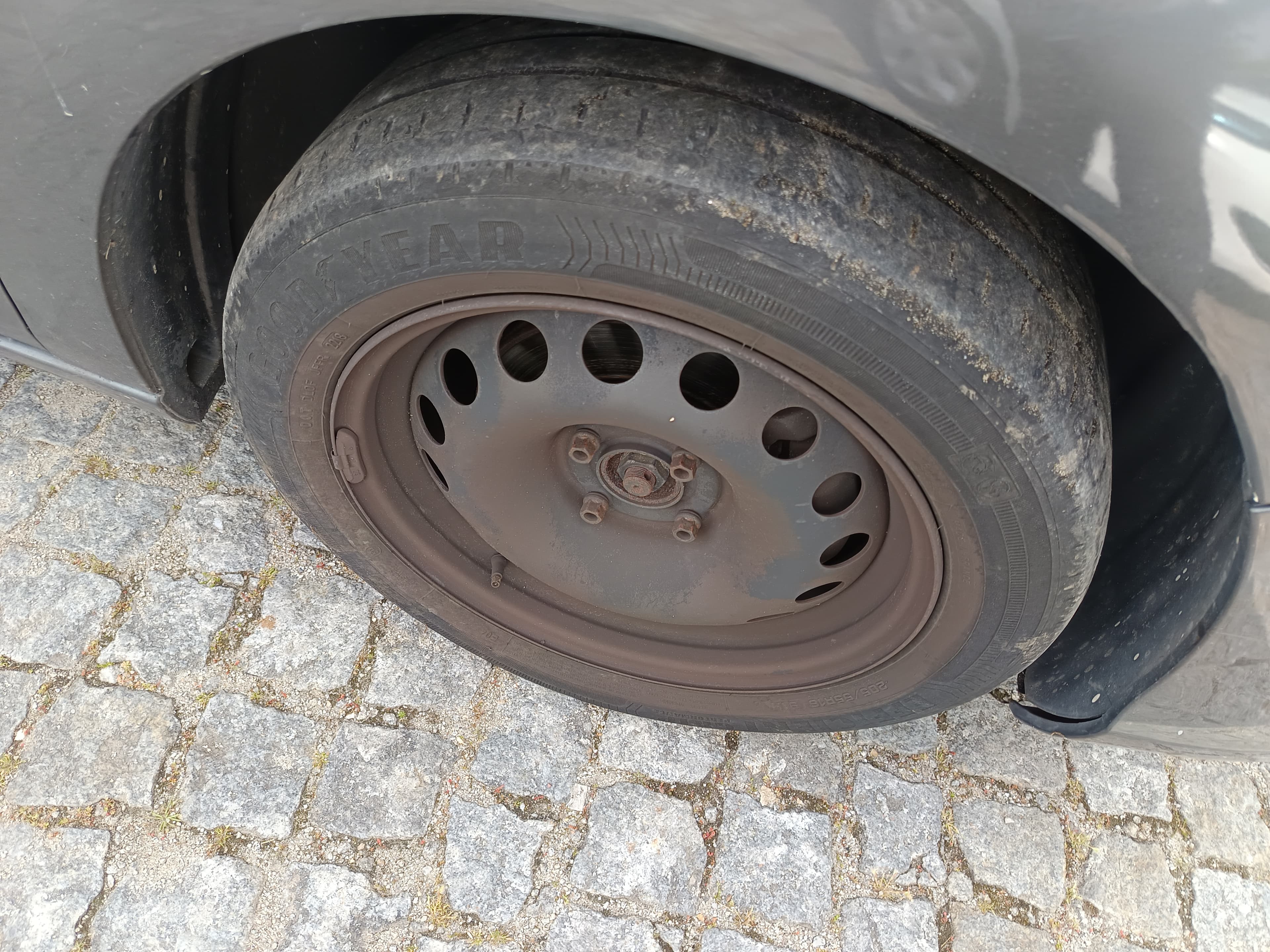Citroën C4 · Ano 2013 — image 8