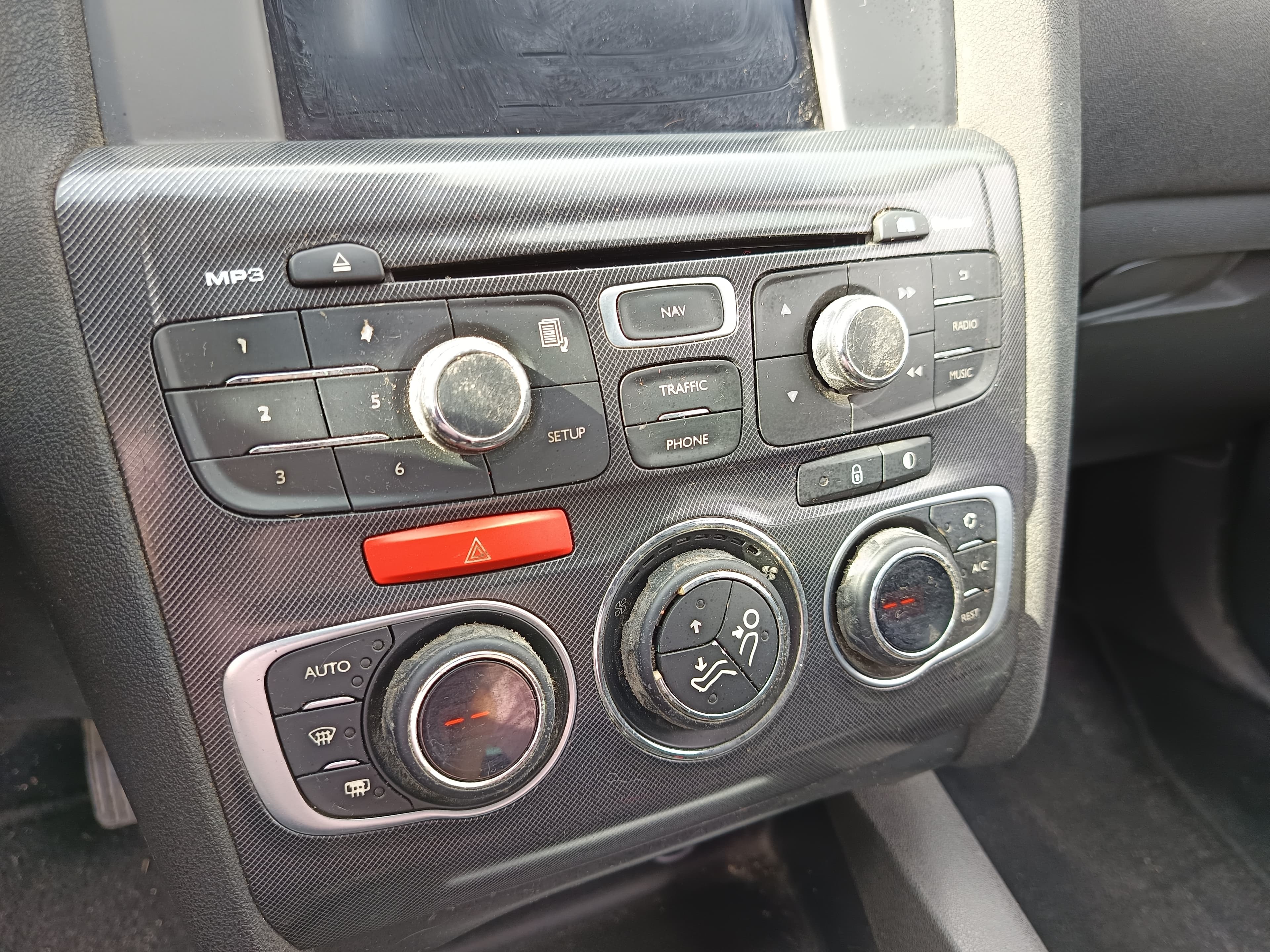 Citroën C4 · Ano 2013 — image 35
