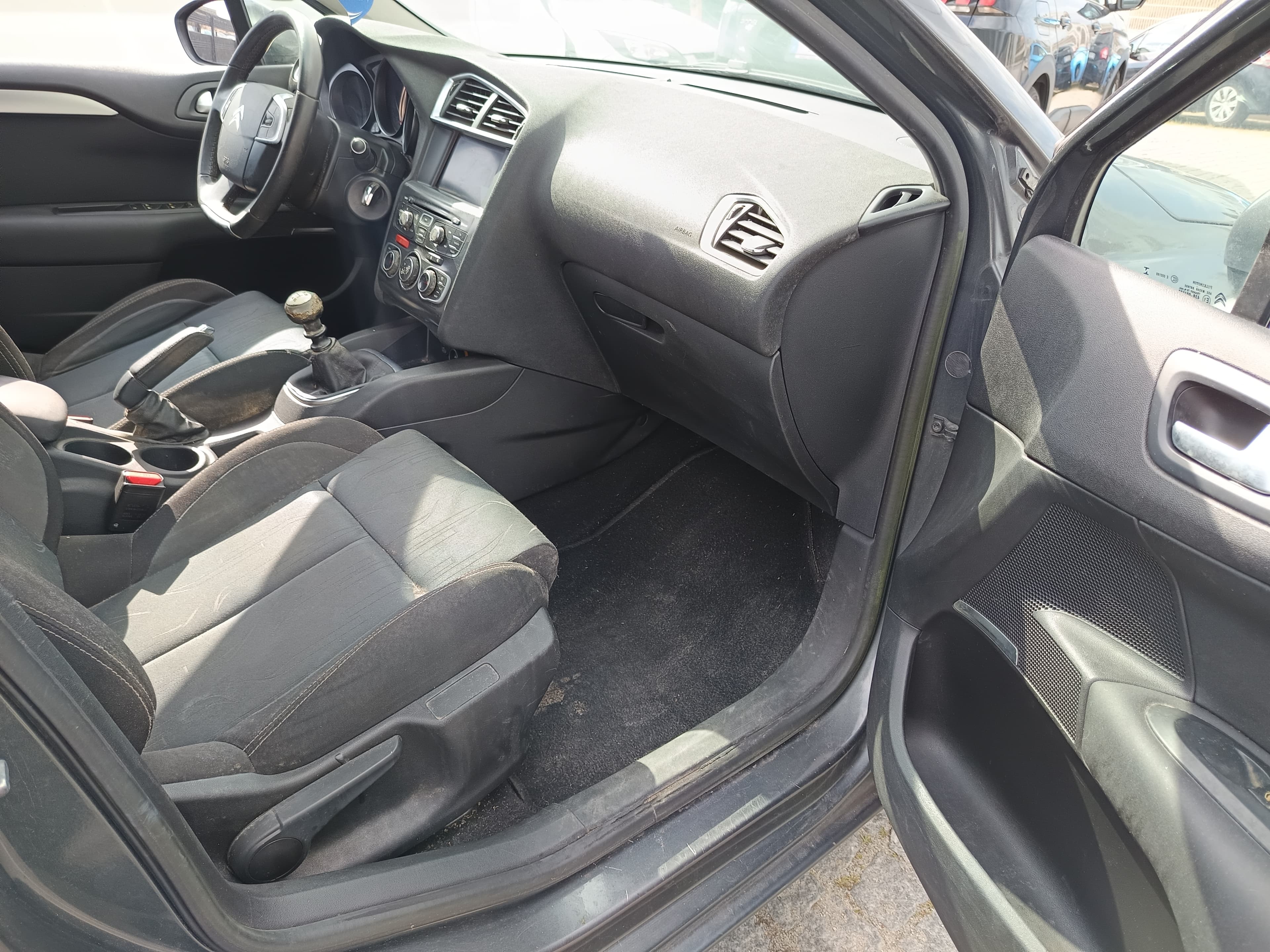 Citroën C4 · Ano 2013 — image 22