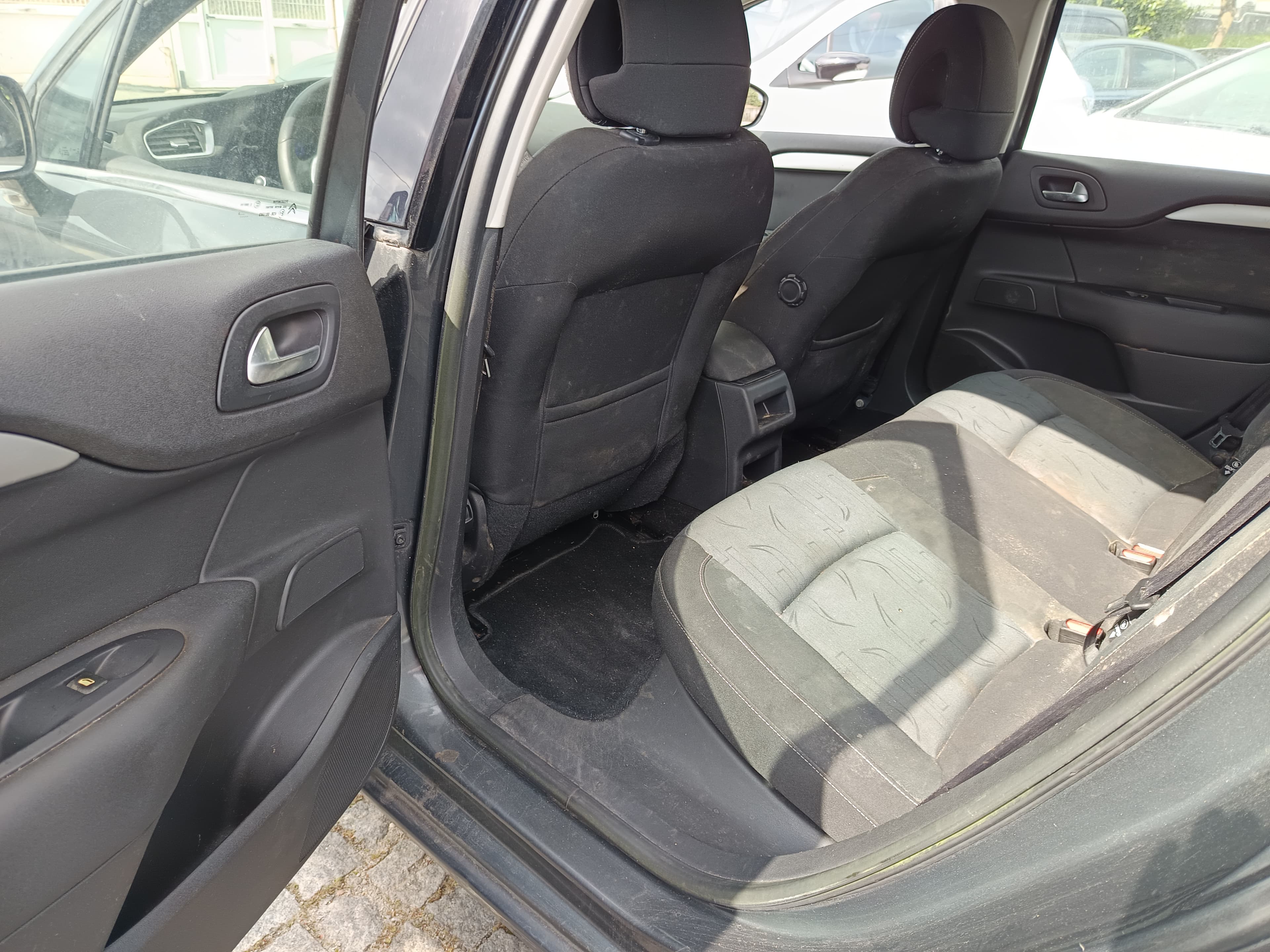 Citroën C4 · Ano 2013 — image 25