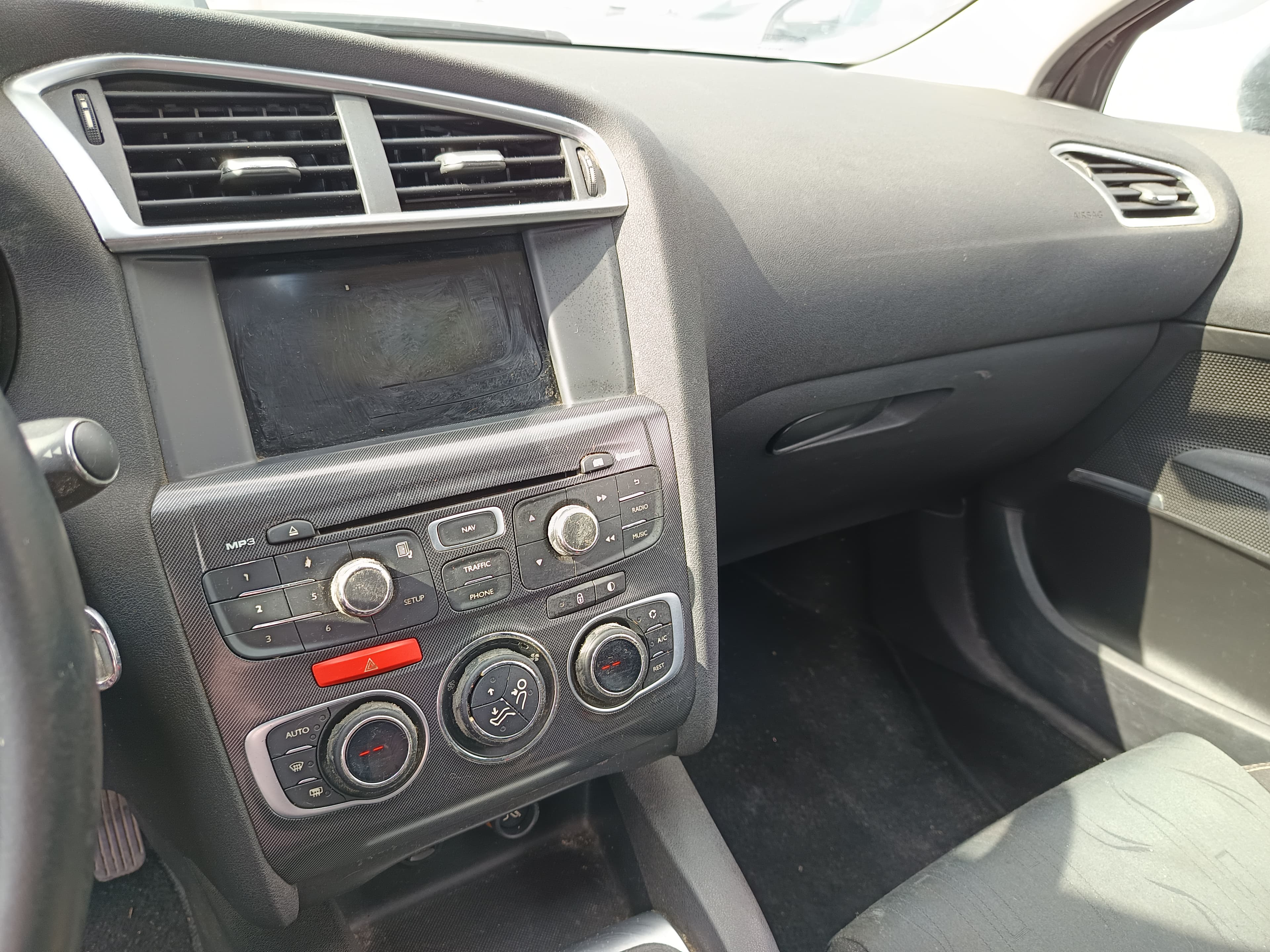 Citroën C4 · Ano 2013 — image 34