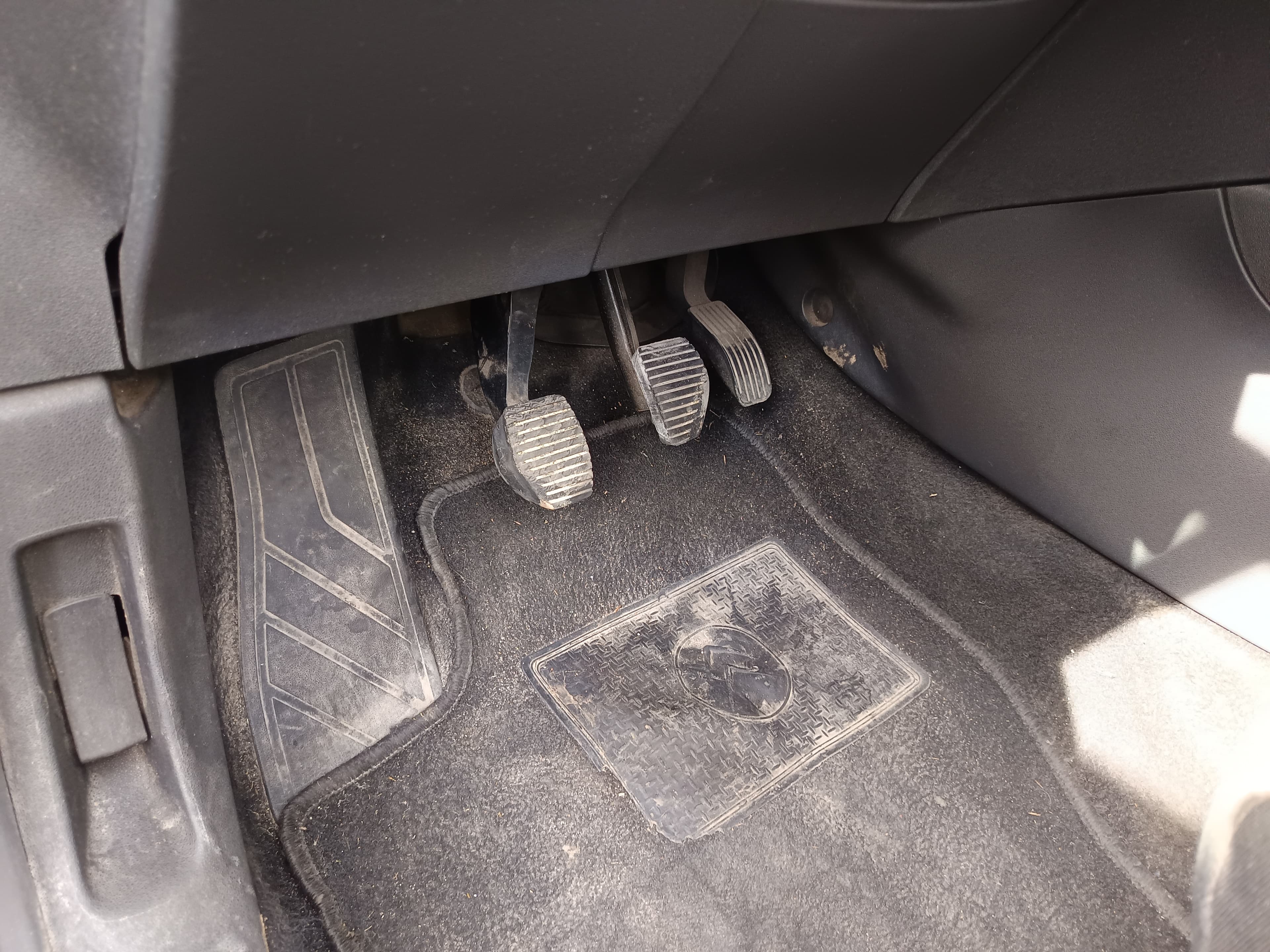 Citroën C4 · Ano 2013 — image 32