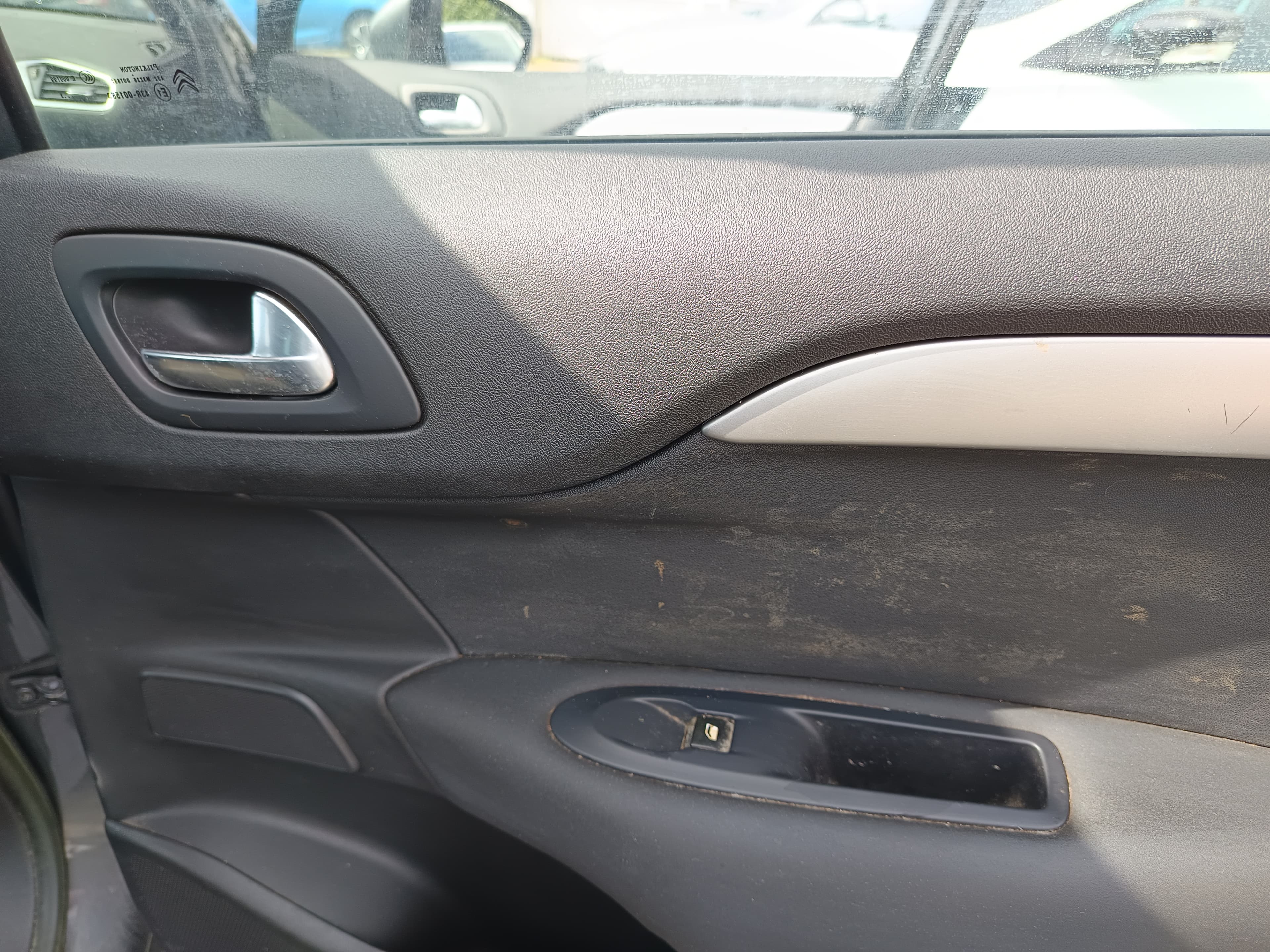 Citroën C4 · Ano 2013 — image 19