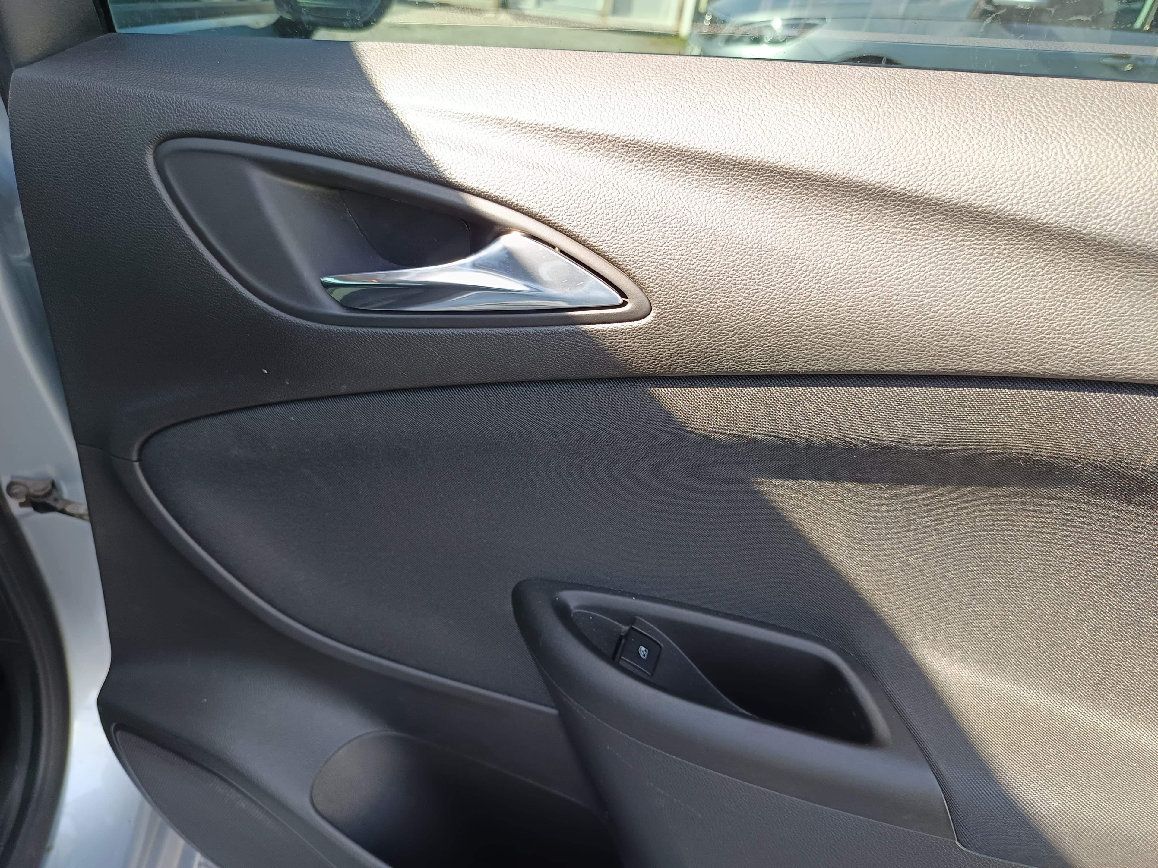 Opel Astra · Ano 2018 — imagen 20