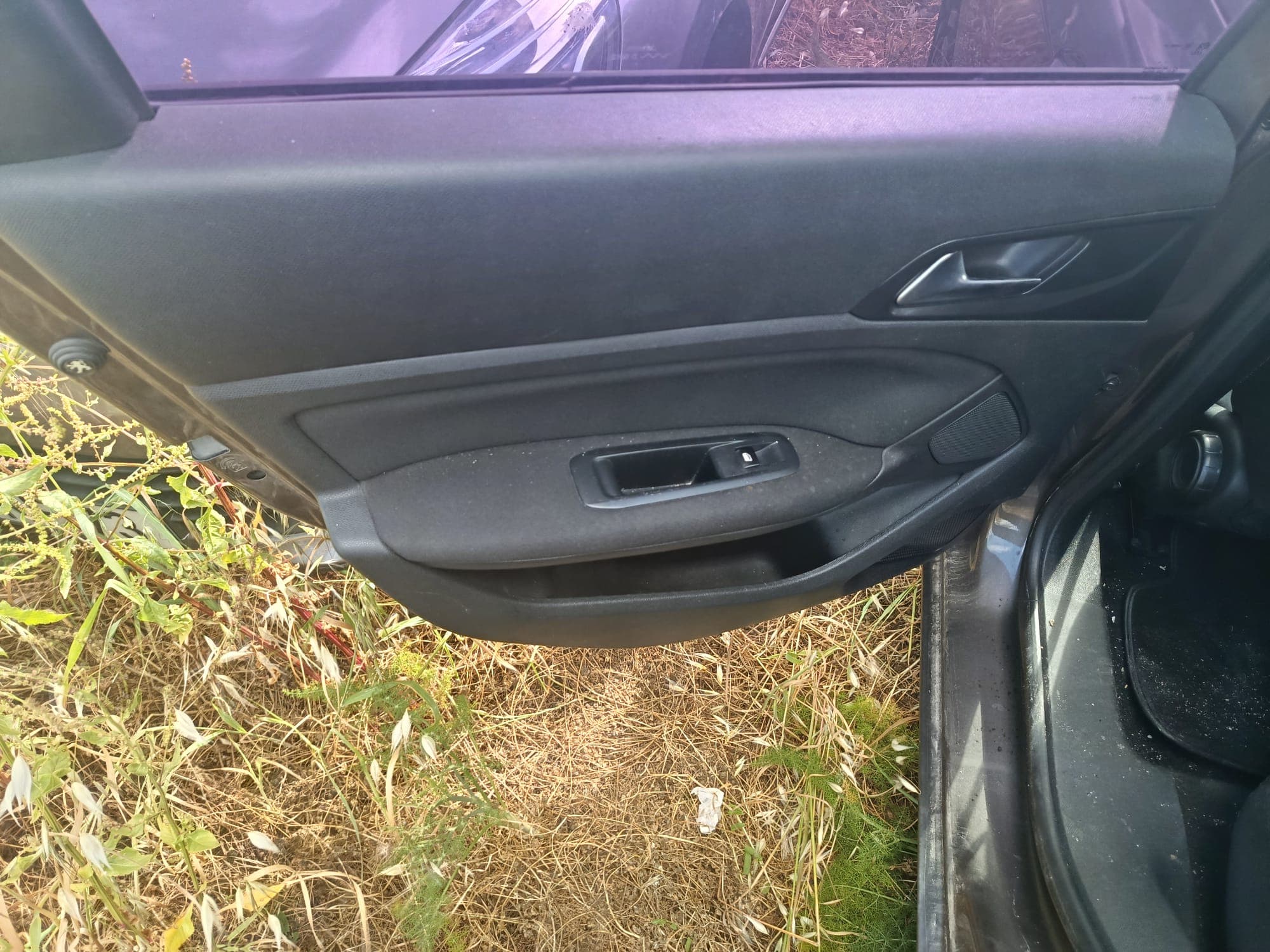 Peugeot 308 · Ano 2014 — image 12
