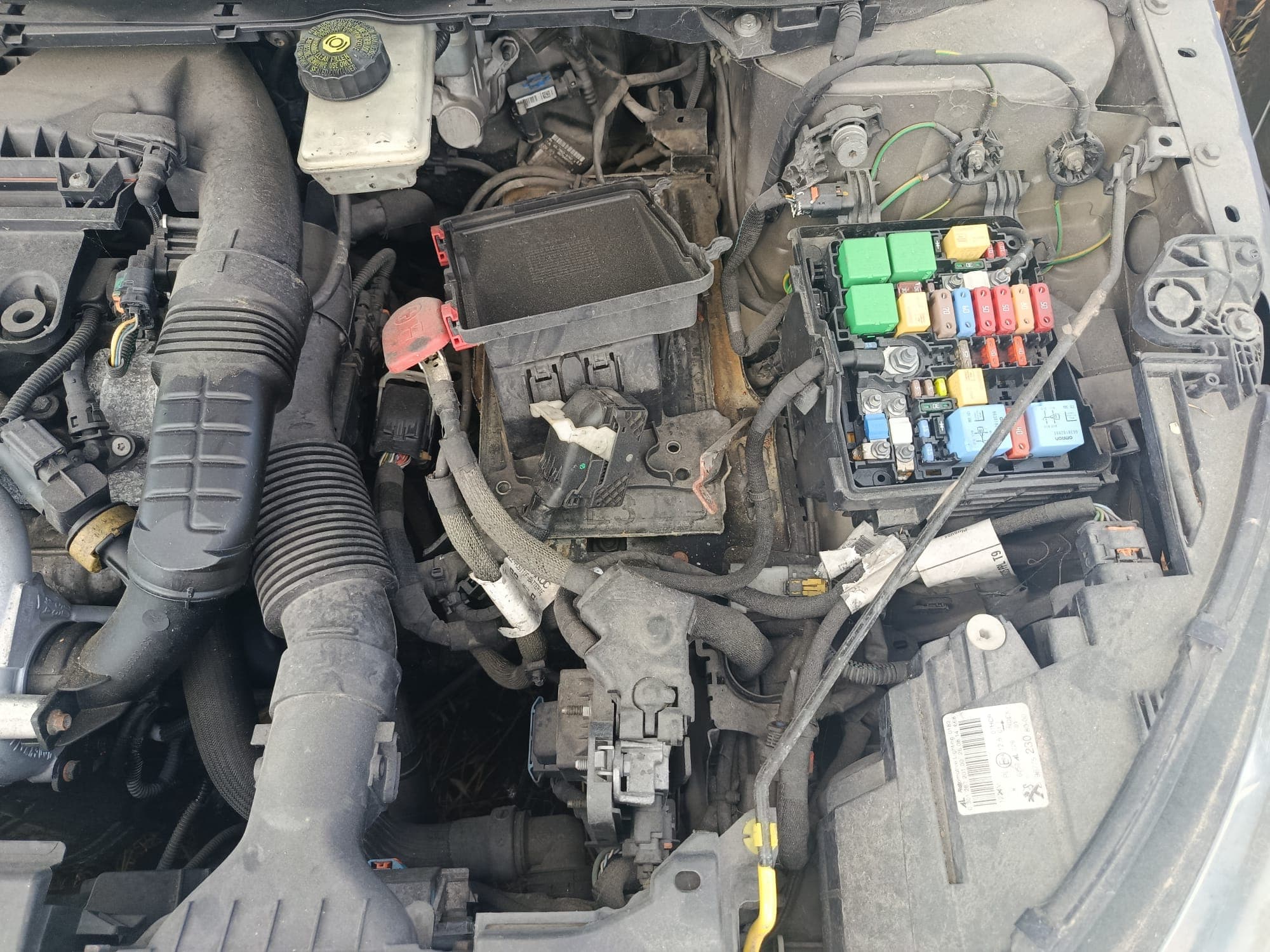 Peugeot 308 · Ano 2014 — image 14