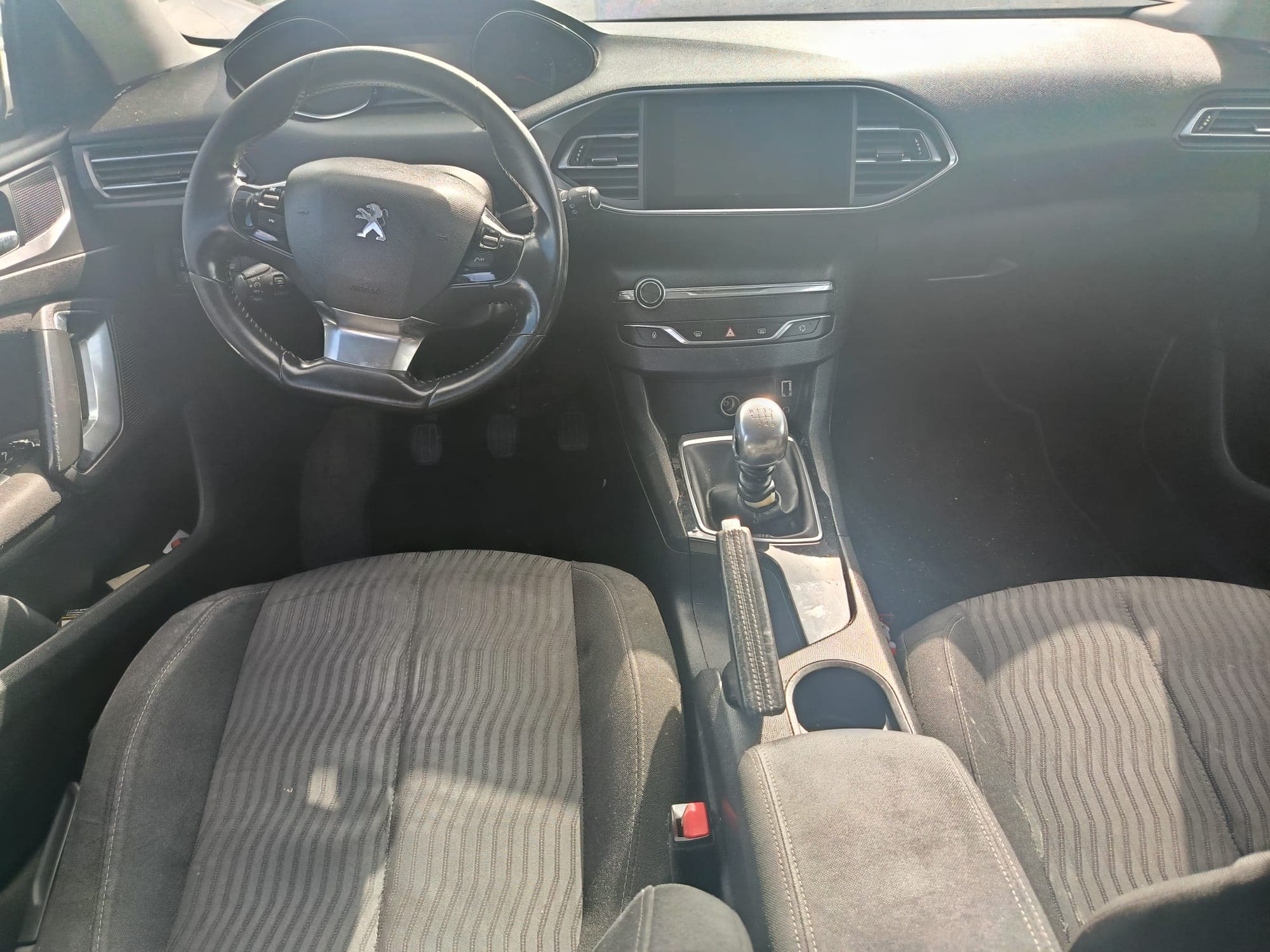 Peugeot 308 · Ano 2014 — image 7